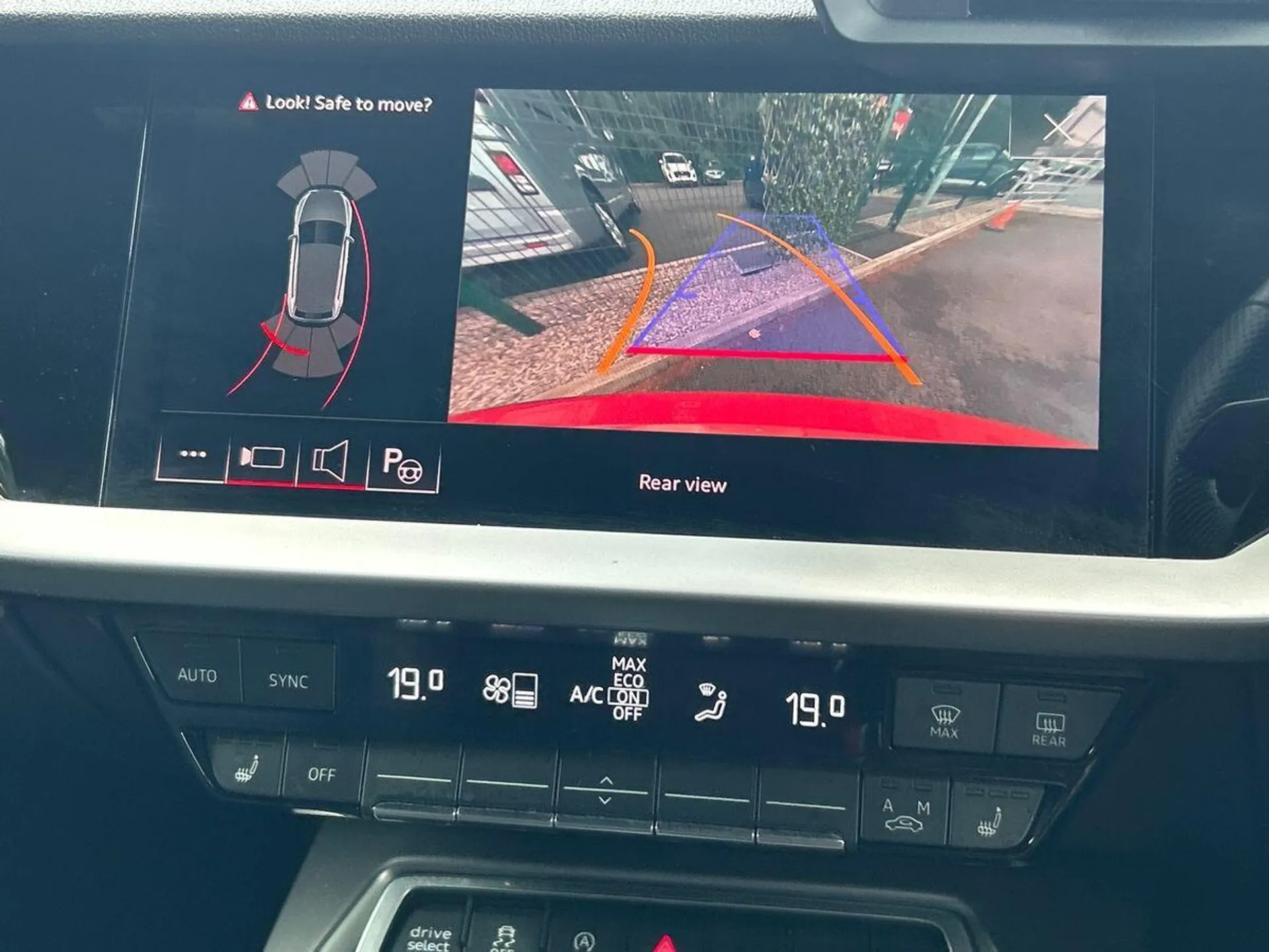 2023 Audi A3 thumbnail 17