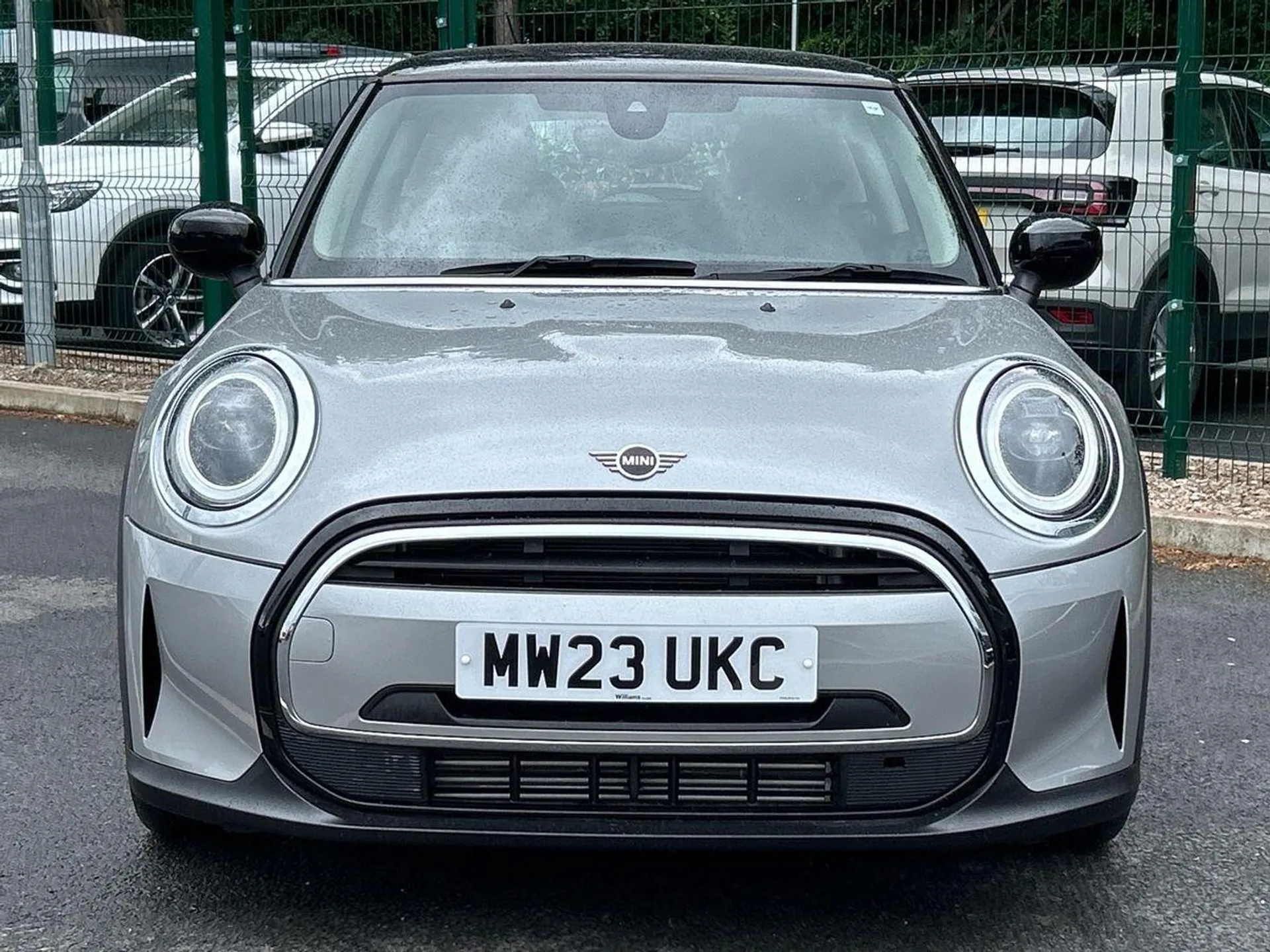 2023 Mini Hatch thumbnail 4