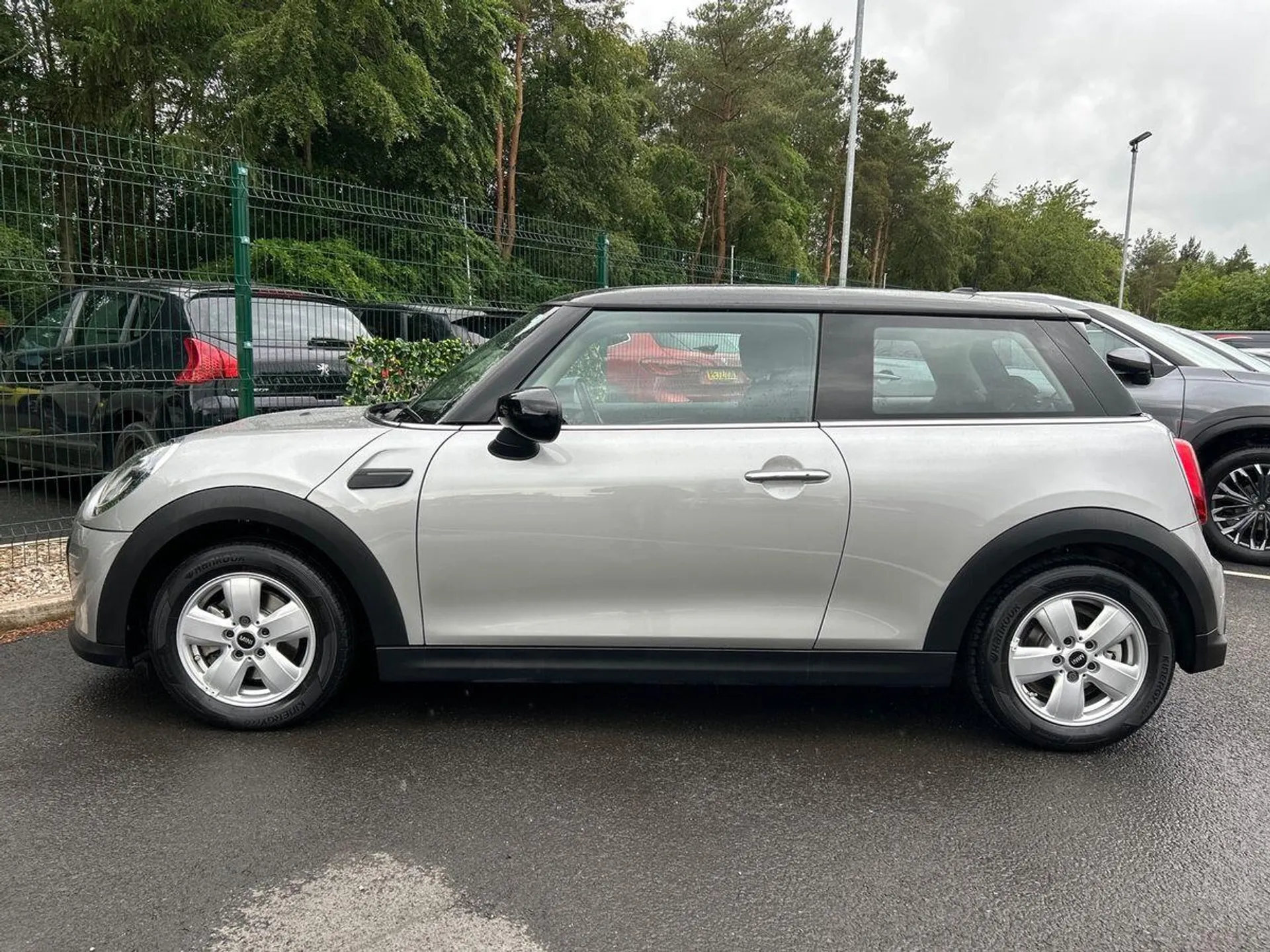 2023 Mini Hatch thumbnail 6