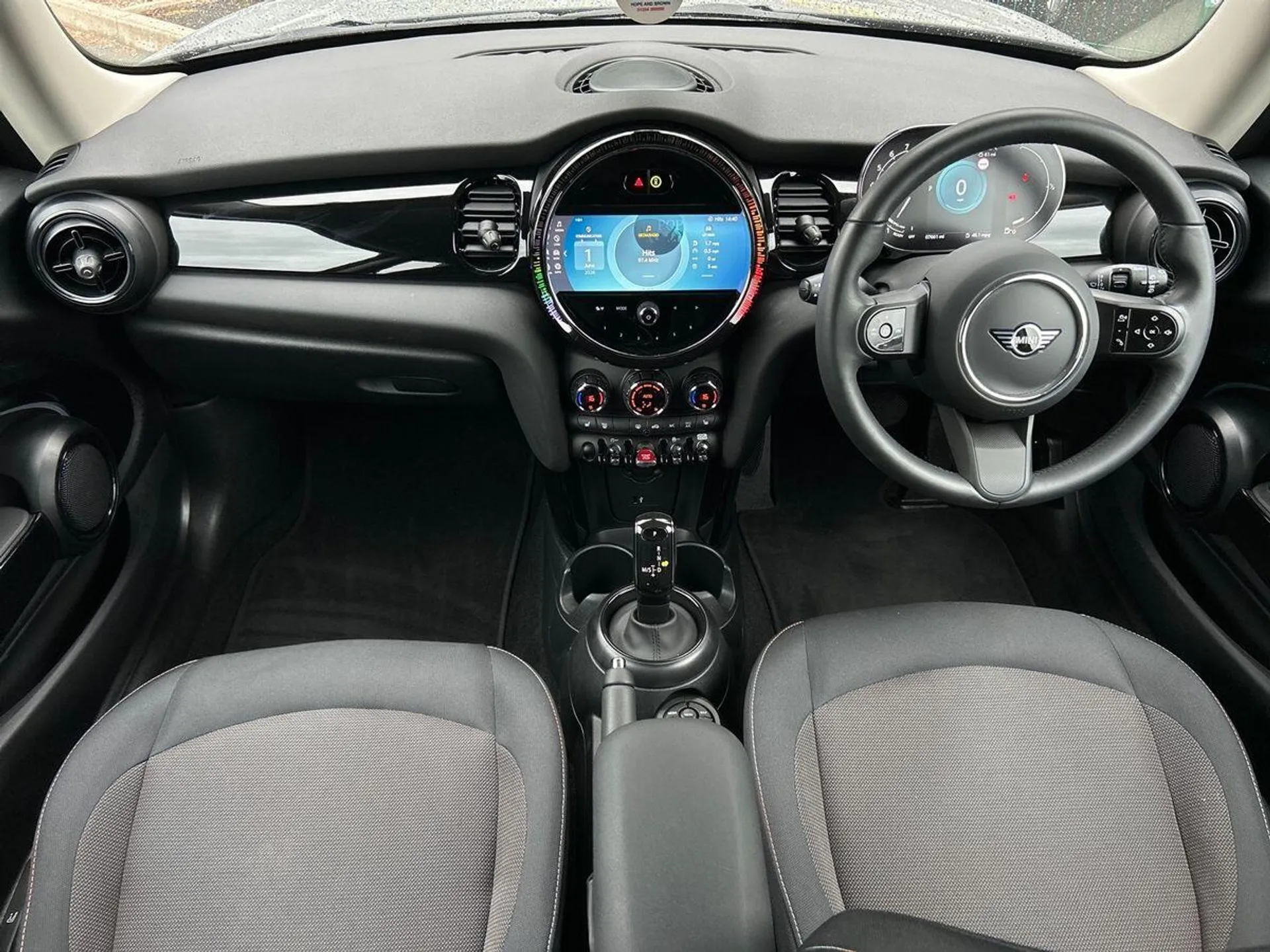 2023 Mini Hatch thumbnail 7