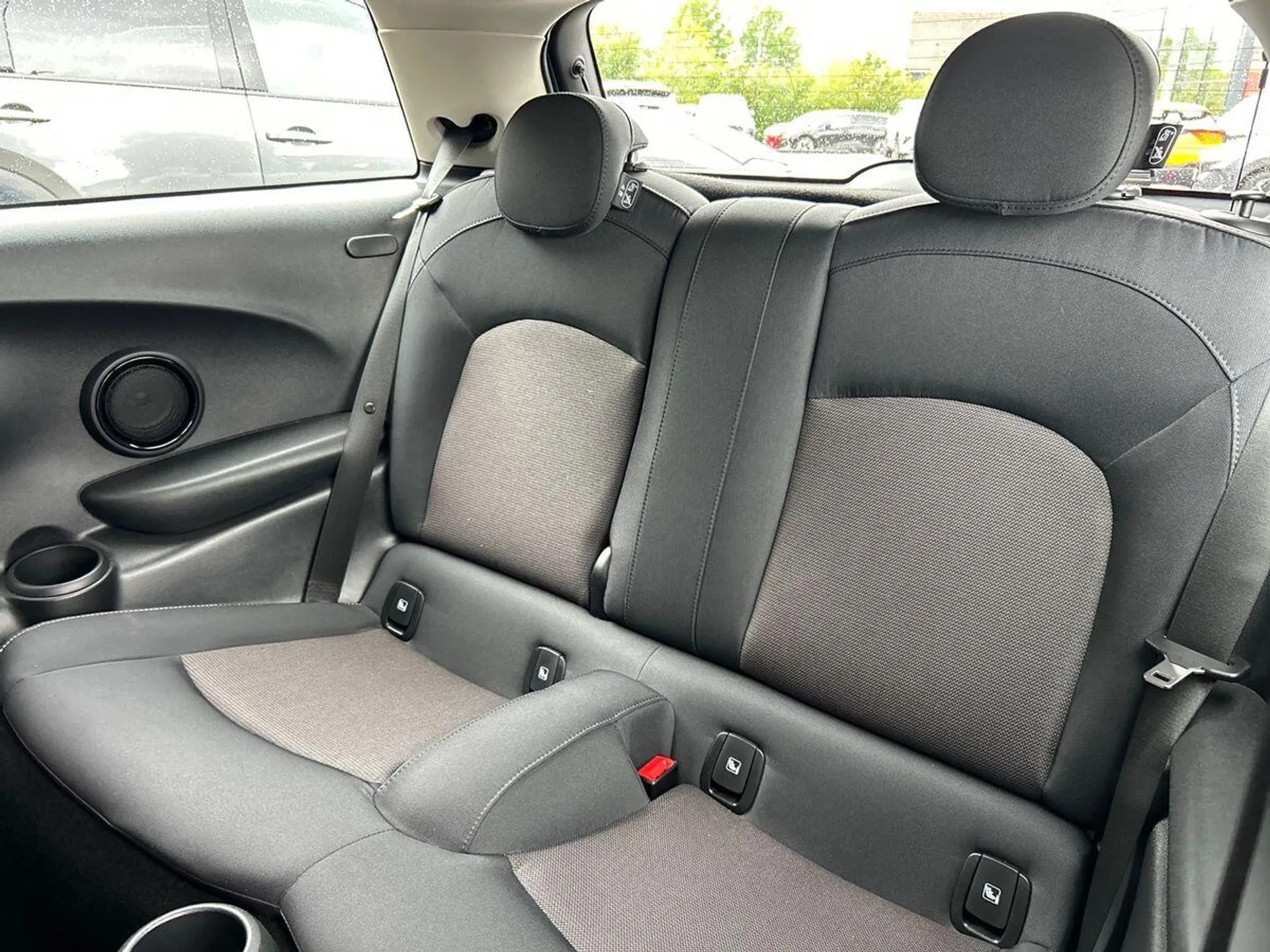 2023 Mini Hatch thumbnail 21