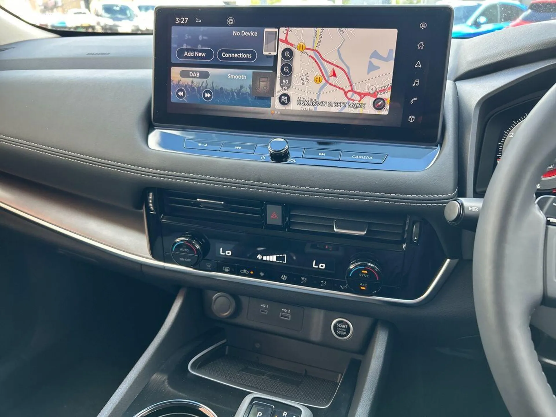 2025 Nissan X-Trail thumbnail 9