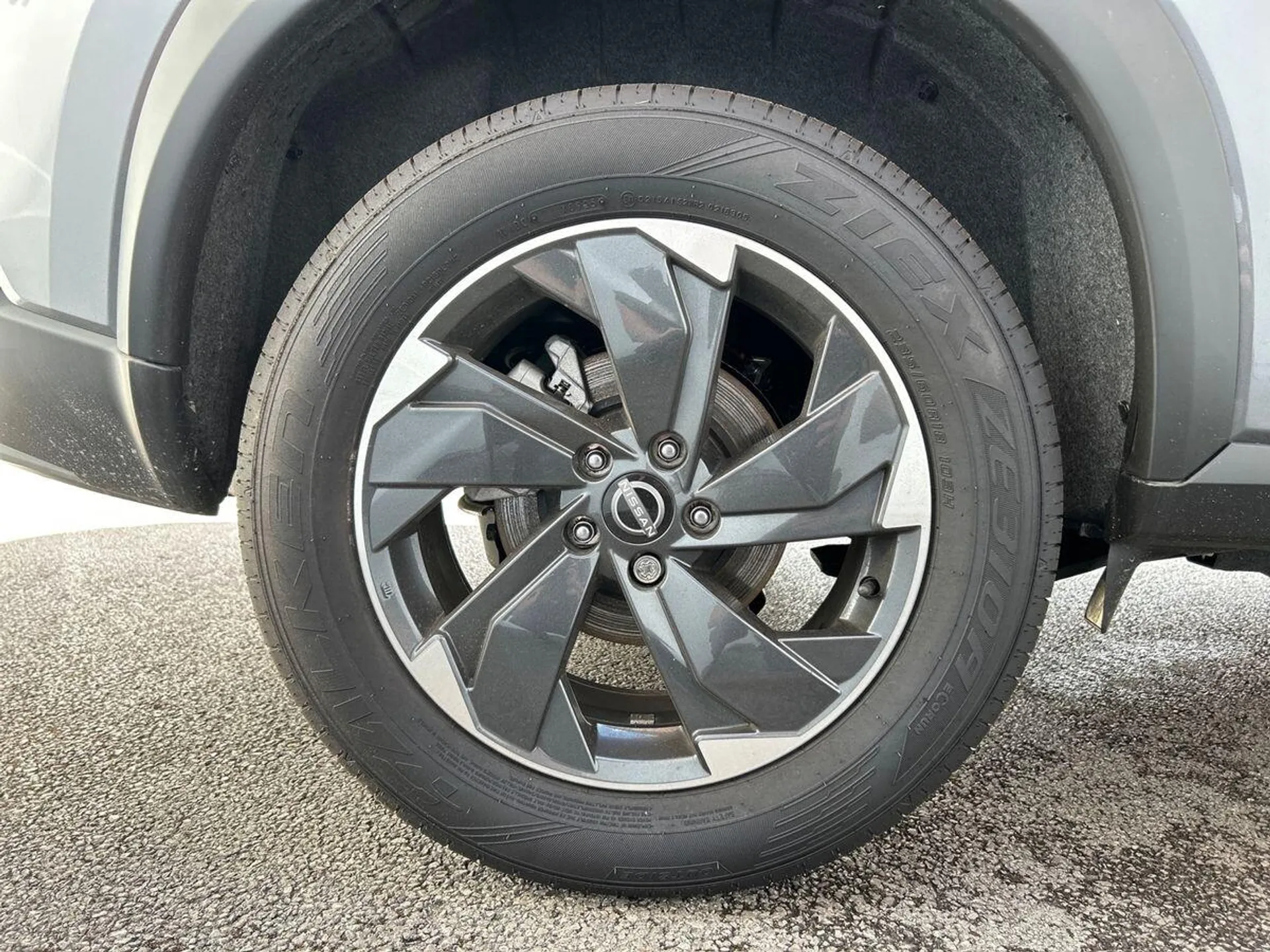 2025 Nissan X-Trail thumbnail 12