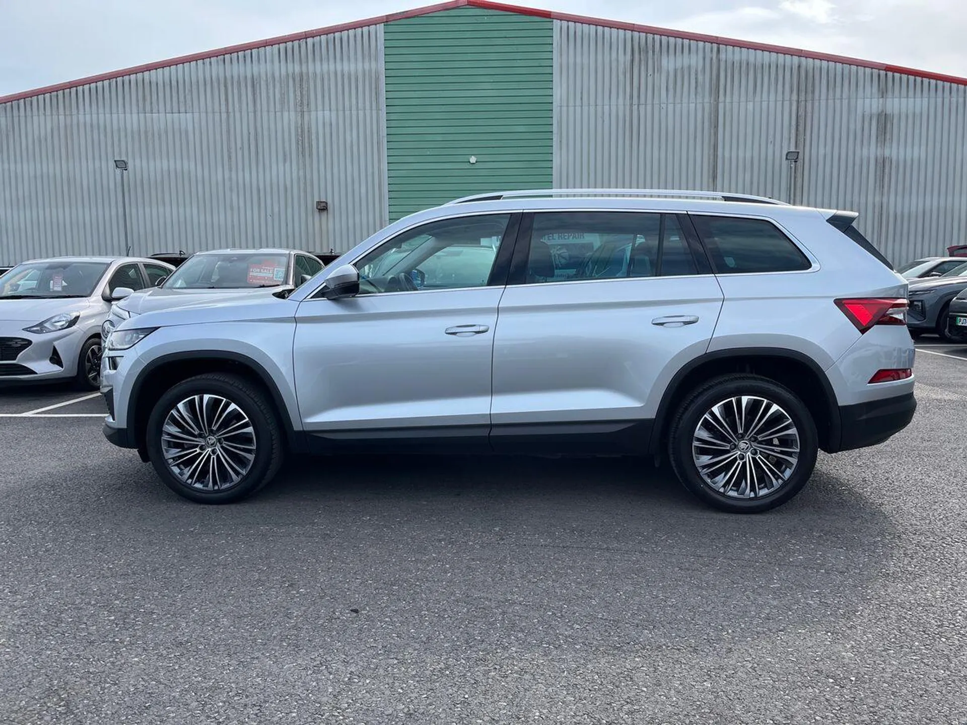 2023 Skoda Kodiaq thumbnail 6