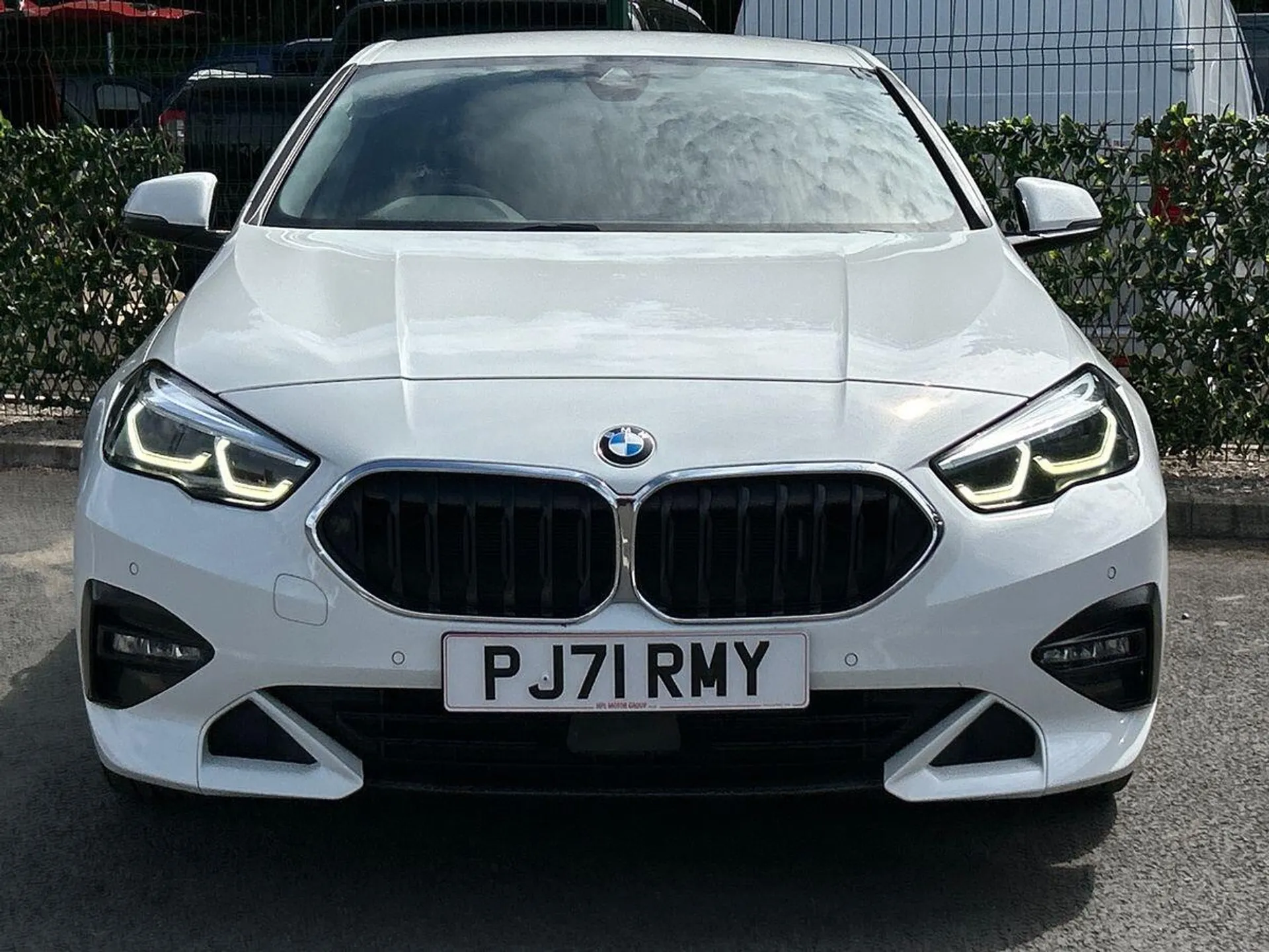 2021 BMW 2 Series thumbnail 4