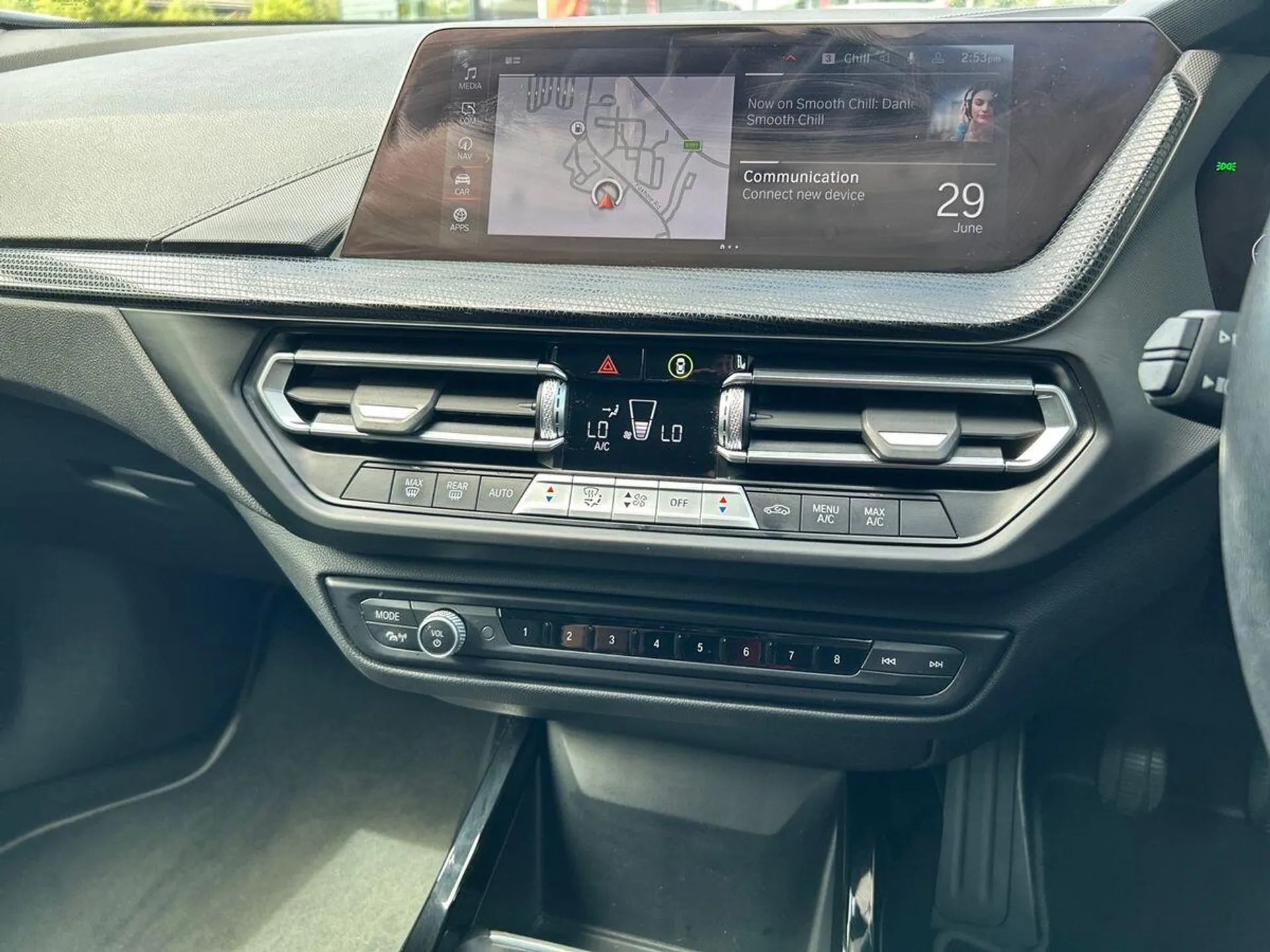 2021 BMW 2 Series thumbnail 9