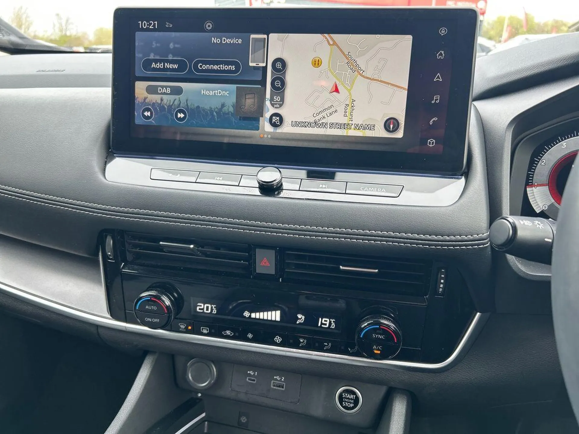 2025 Nissan X-Trail thumbnail 9