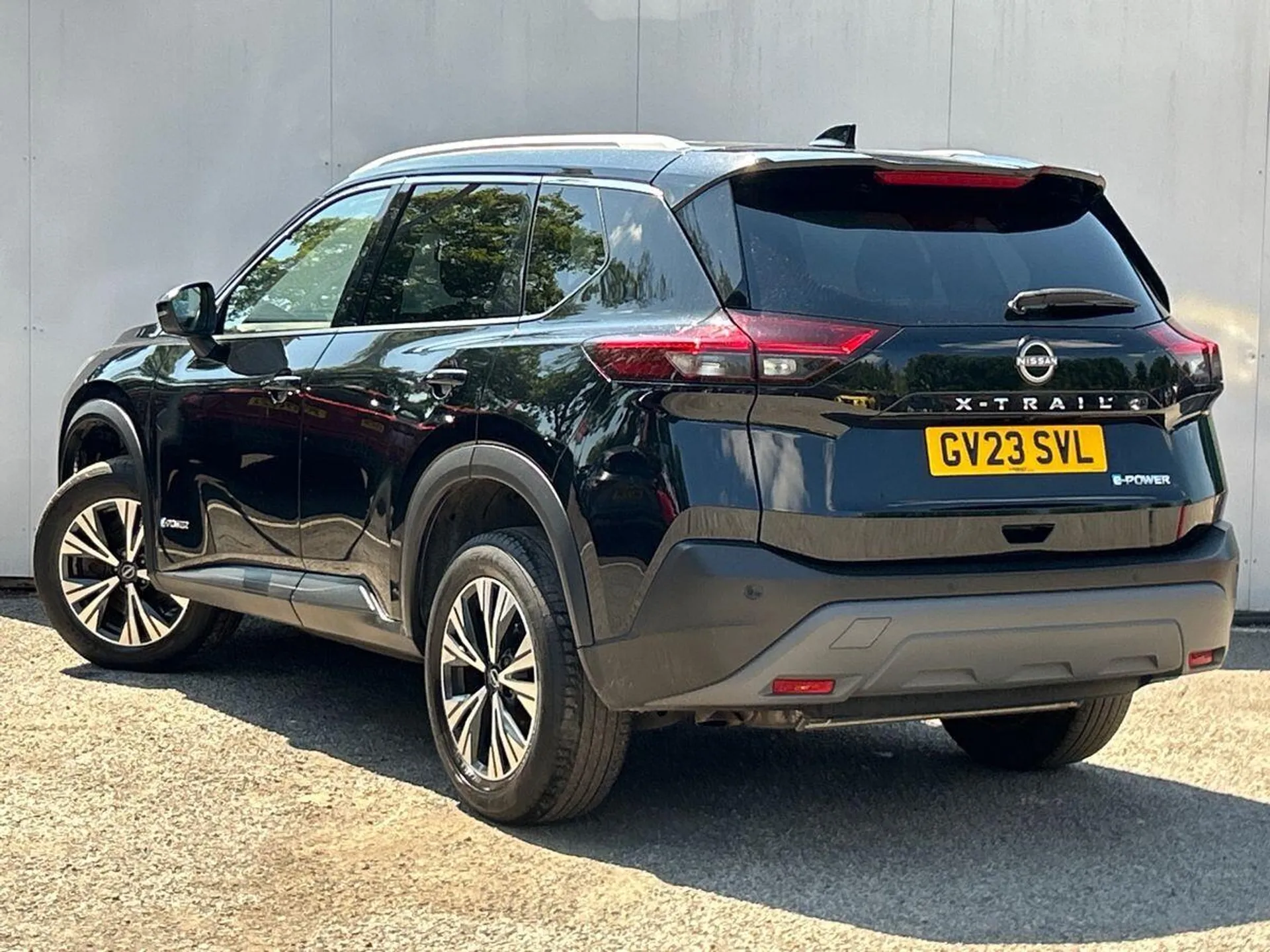 2023 Nissan X-Trail thumbnail 3