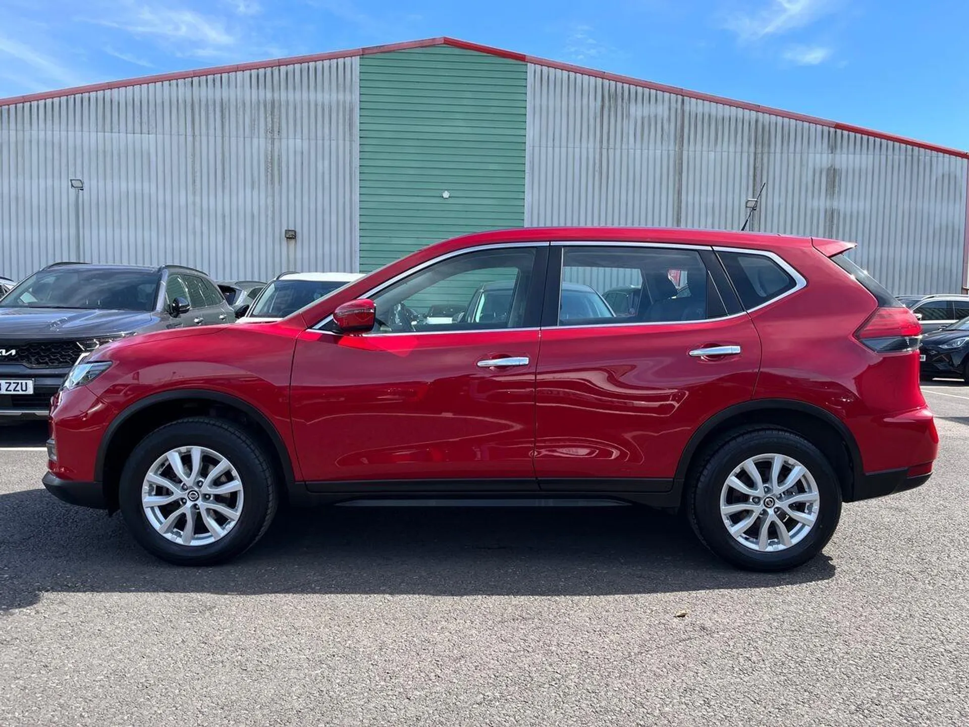 2021 Nissan X-Trail thumbnail 6