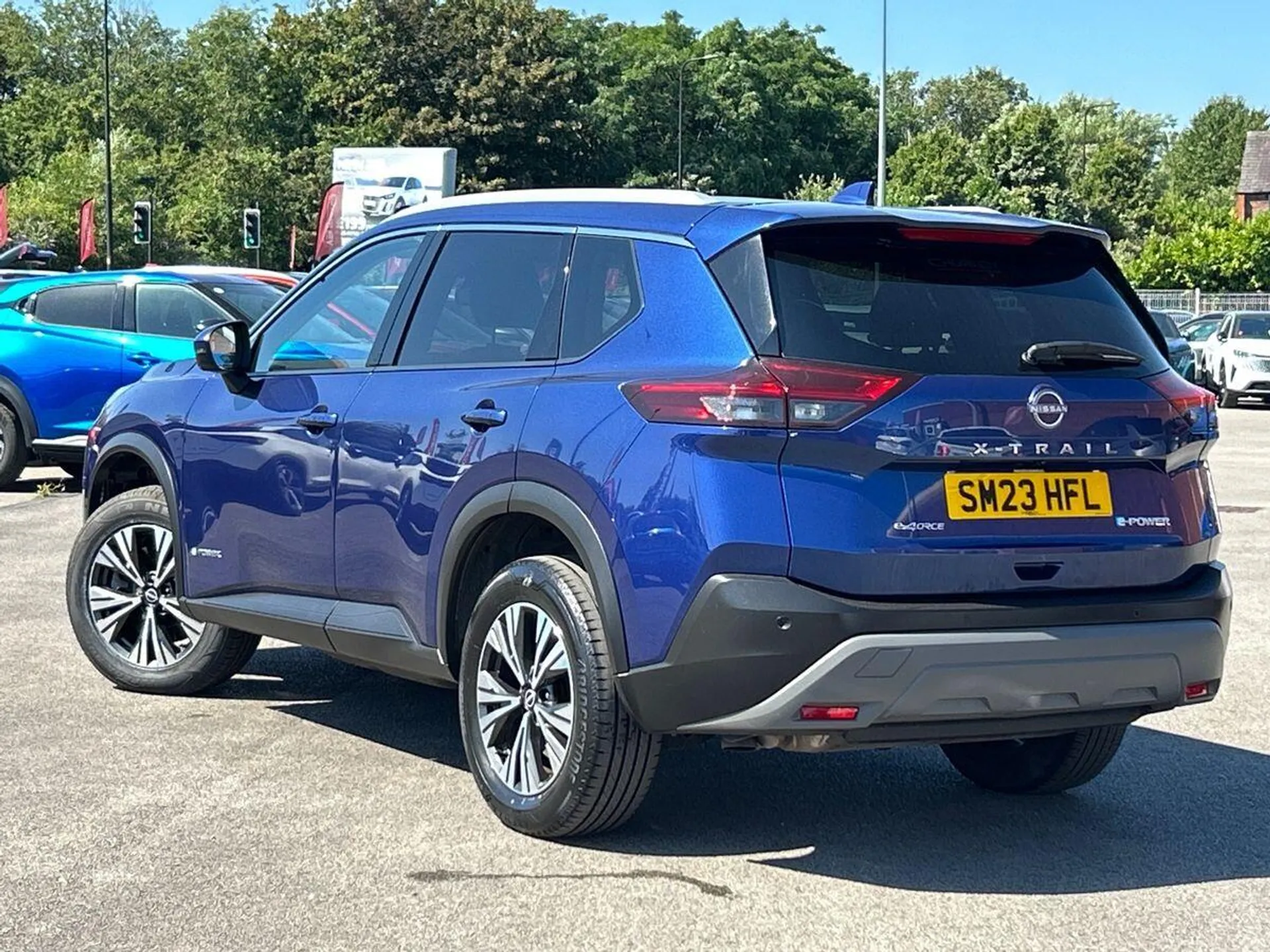 2023 Nissan X-Trail thumbnail 3