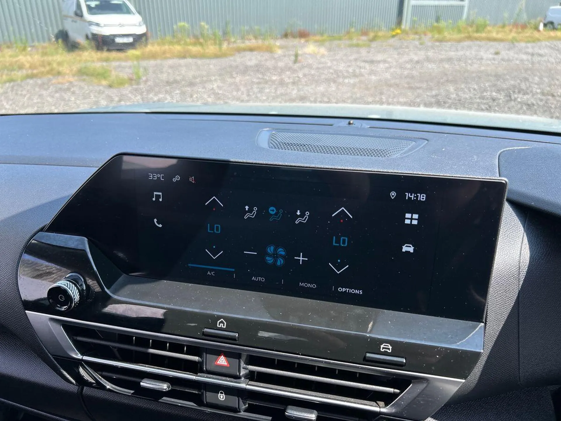 2022 Citroen C4 thumbnail 17