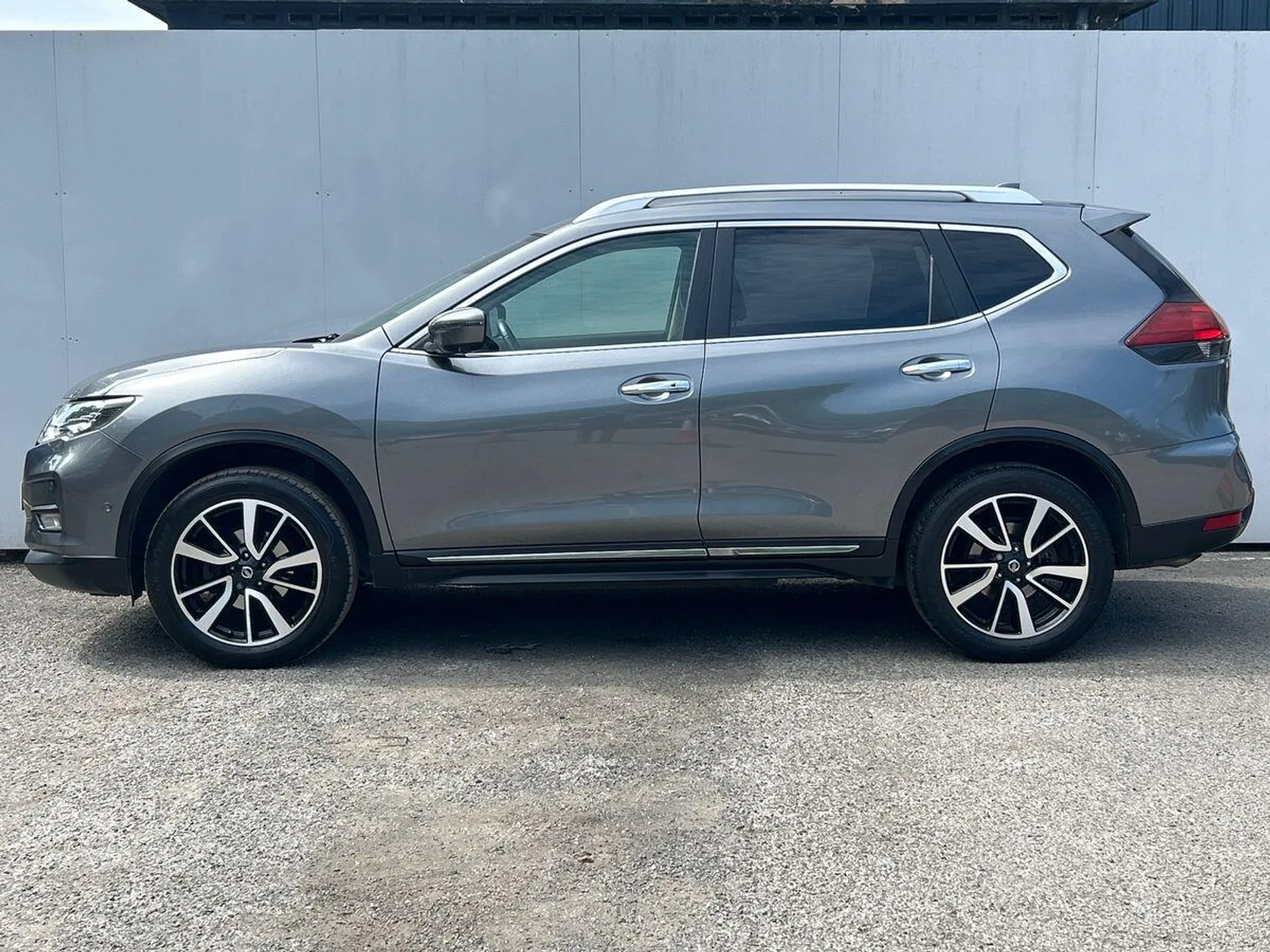 2021 Nissan X-Trail thumbnail 6