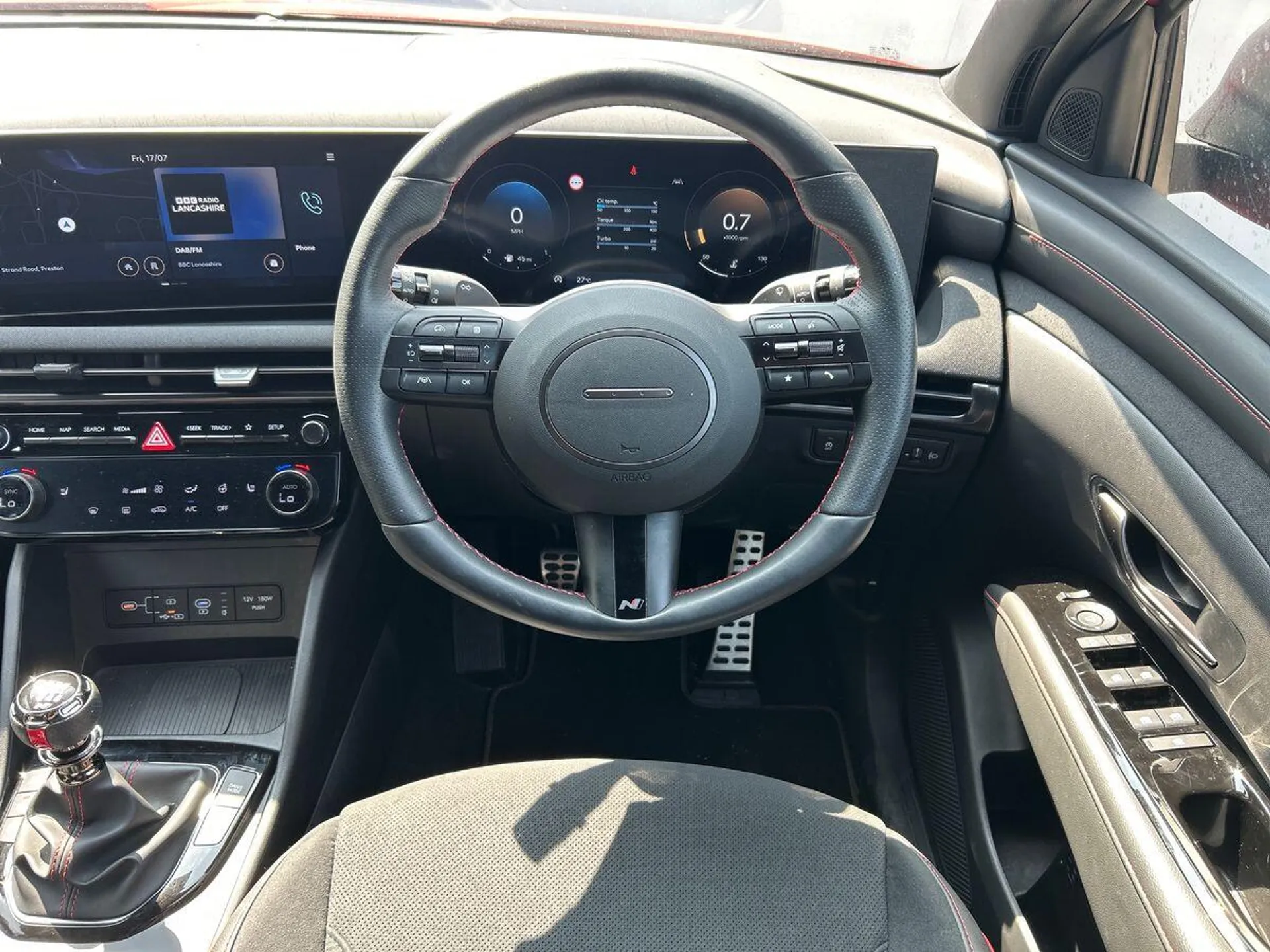 2025 Hyundai Tucson thumbnail 19