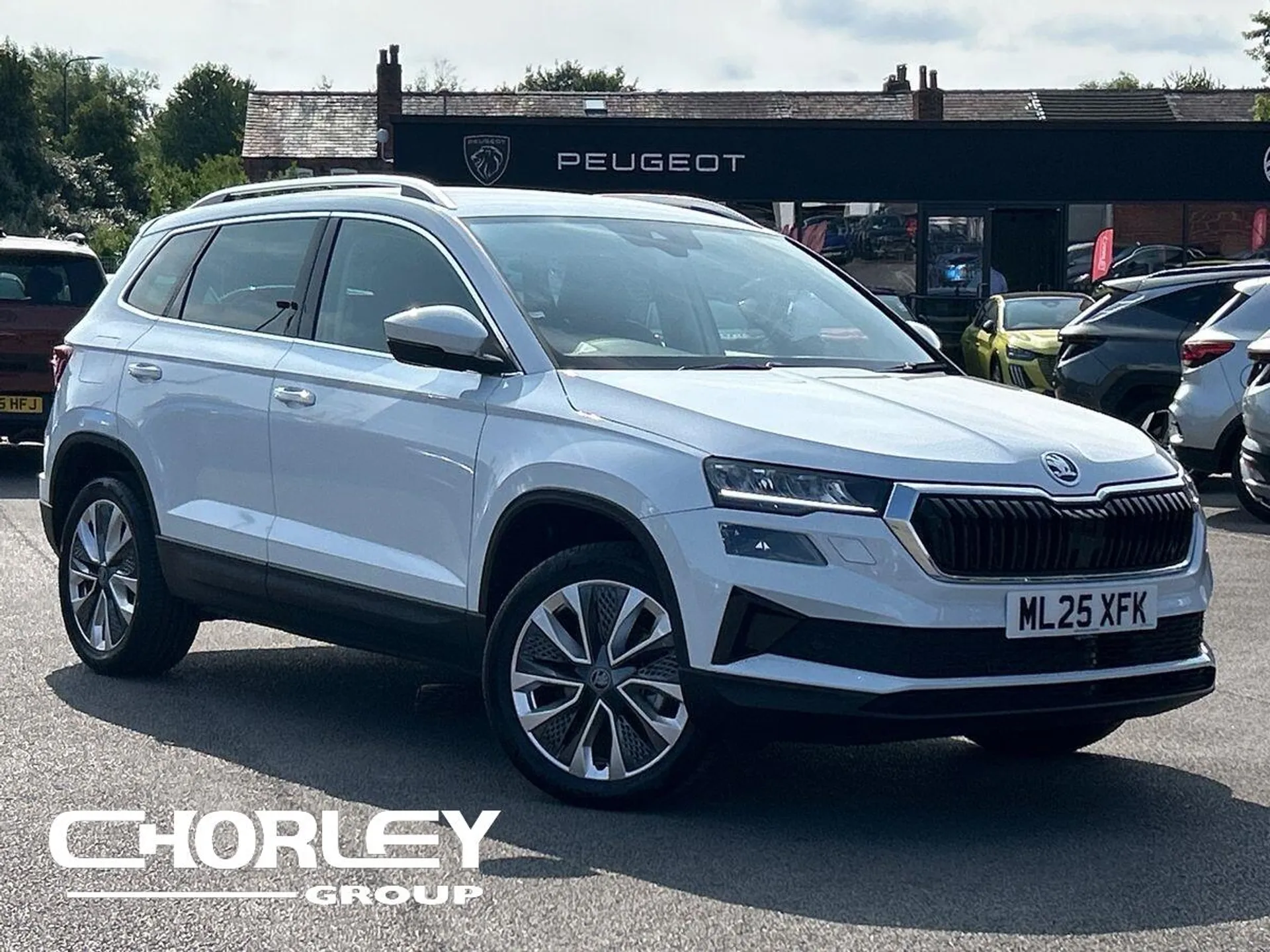 2025 Skoda Karoq — photo 1
