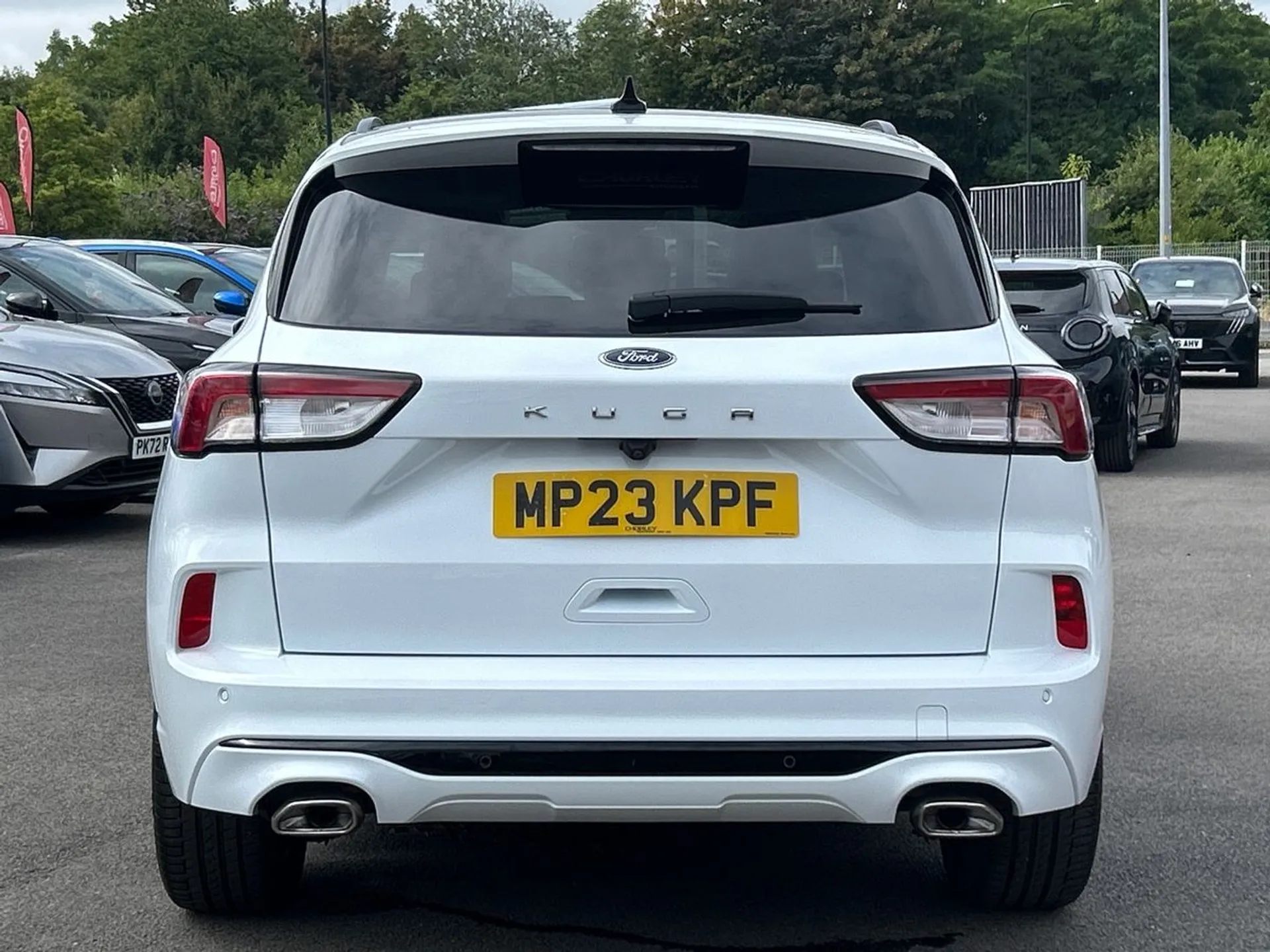 2023 Ford Kuga thumbnail 5