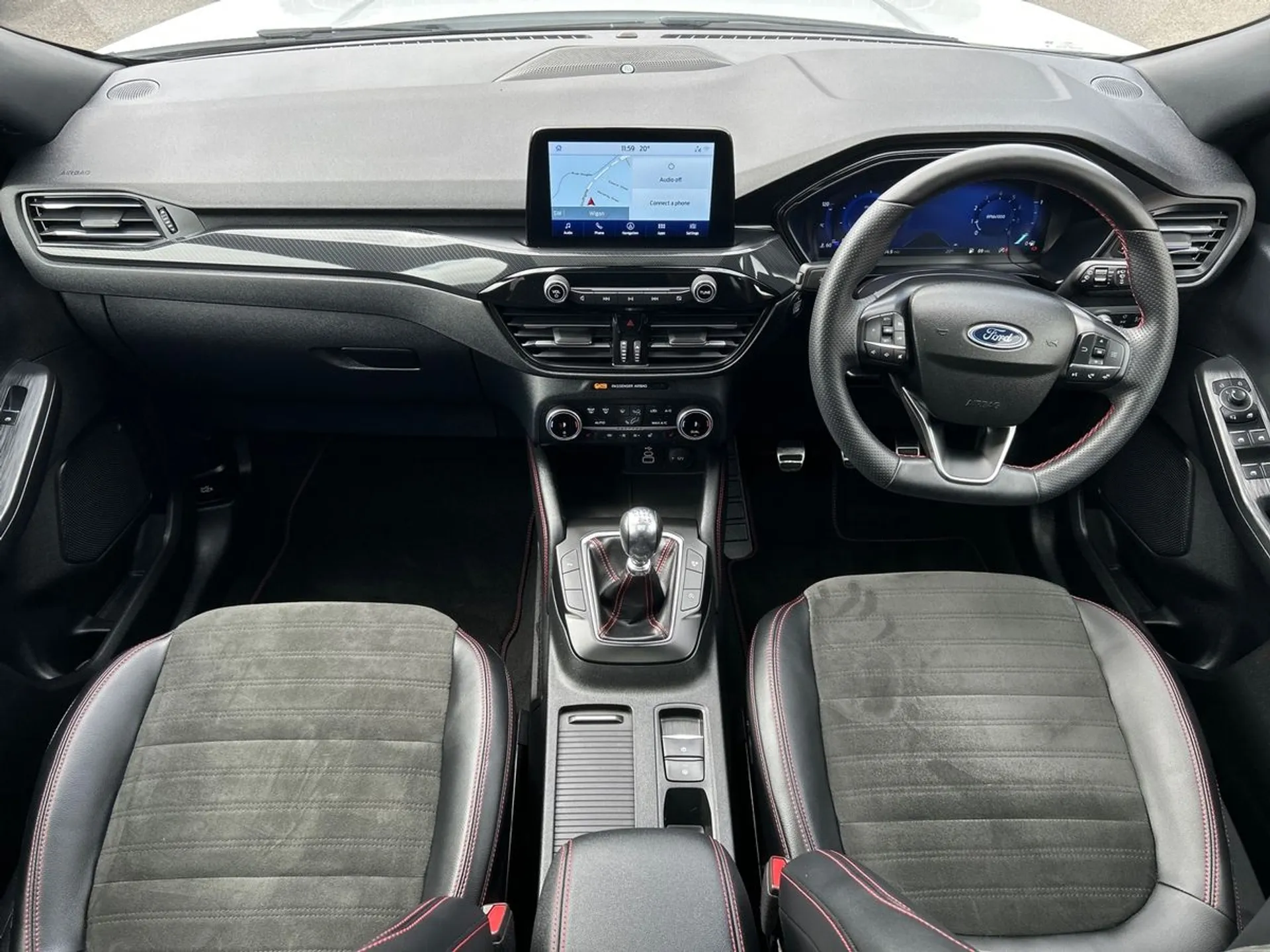 2023 Ford Kuga thumbnail 7