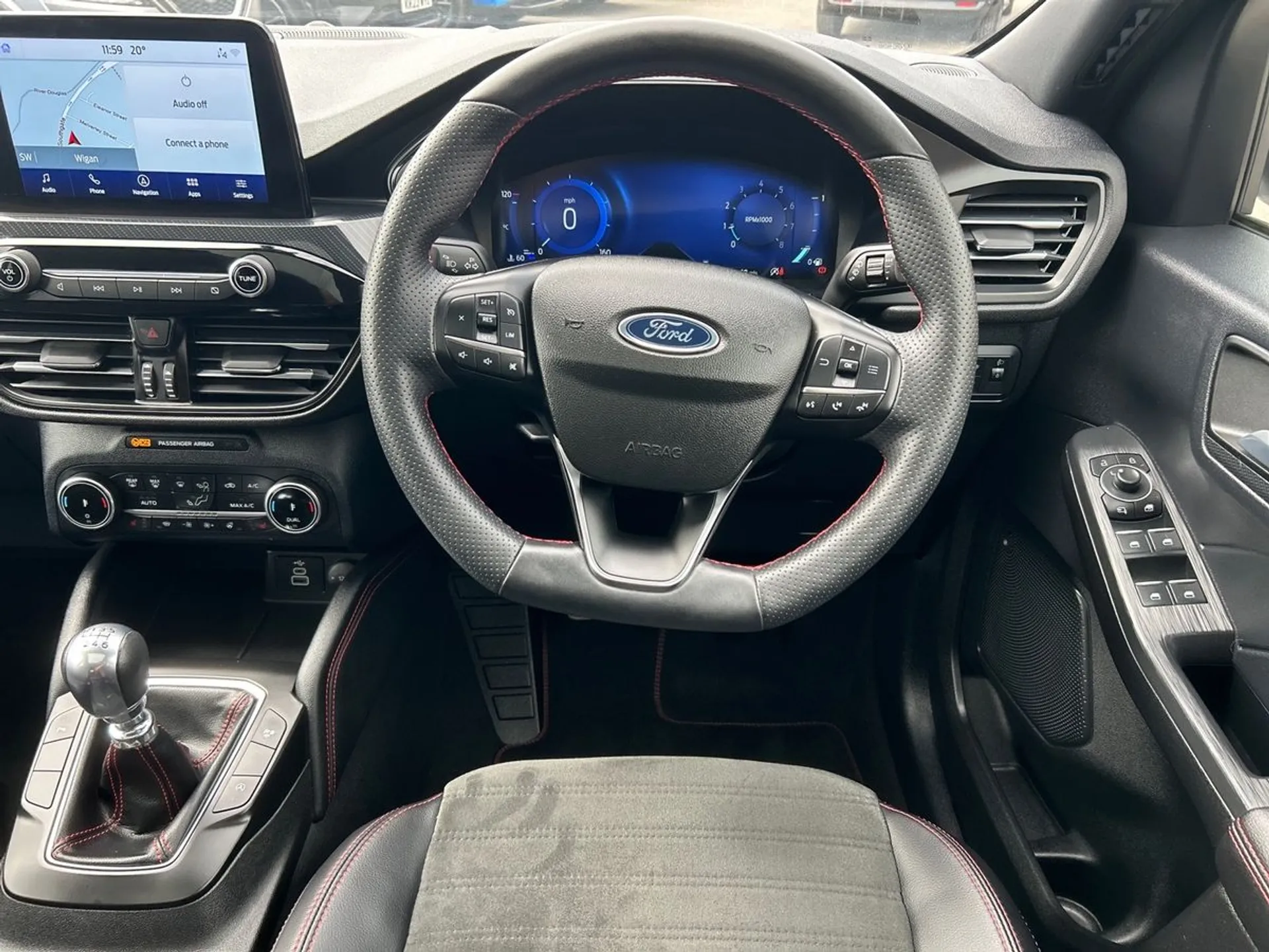 2023 Ford Kuga thumbnail 19