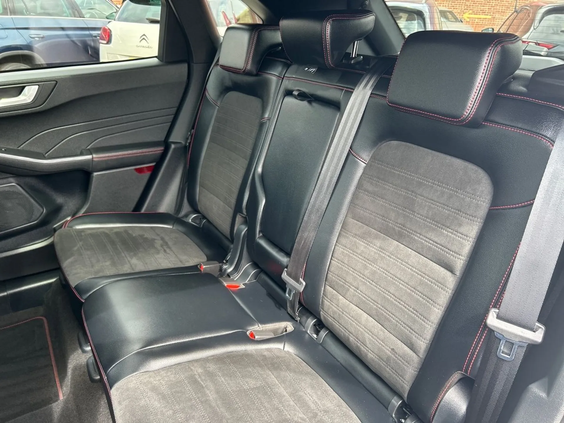 2023 Ford Kuga thumbnail 20