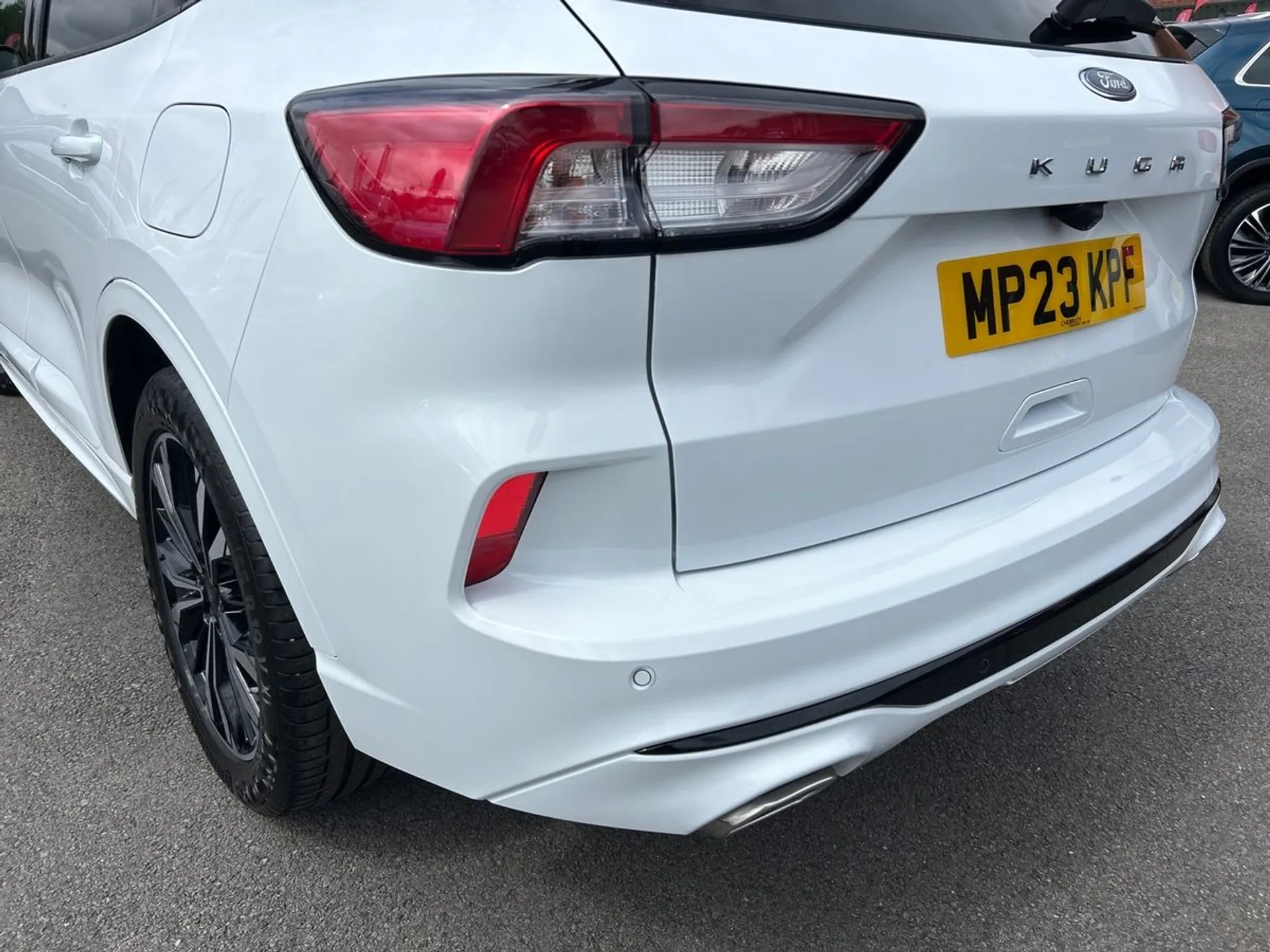 2023 Ford Kuga thumbnail 22