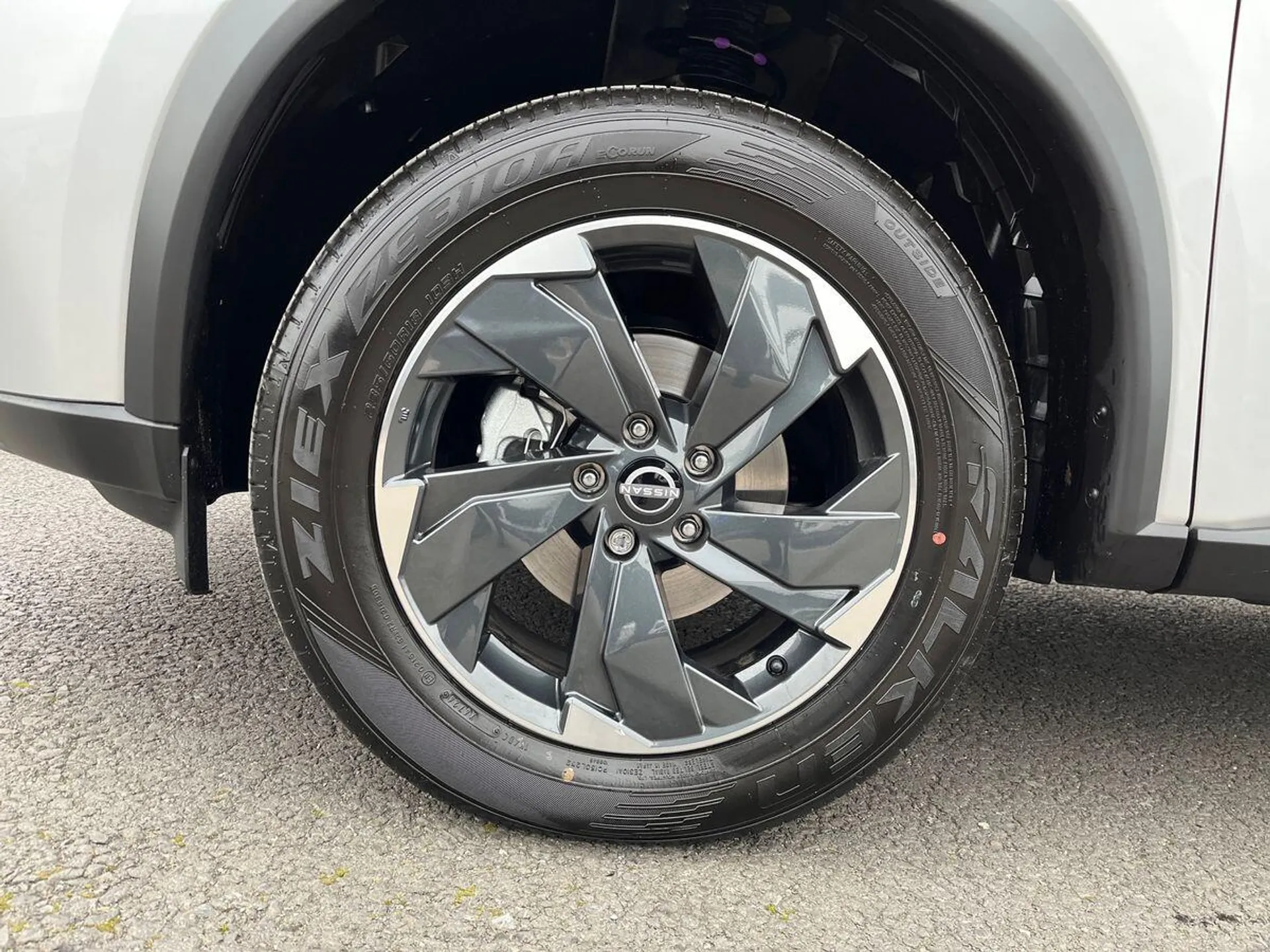 2025 Nissan X-Trail thumbnail 10