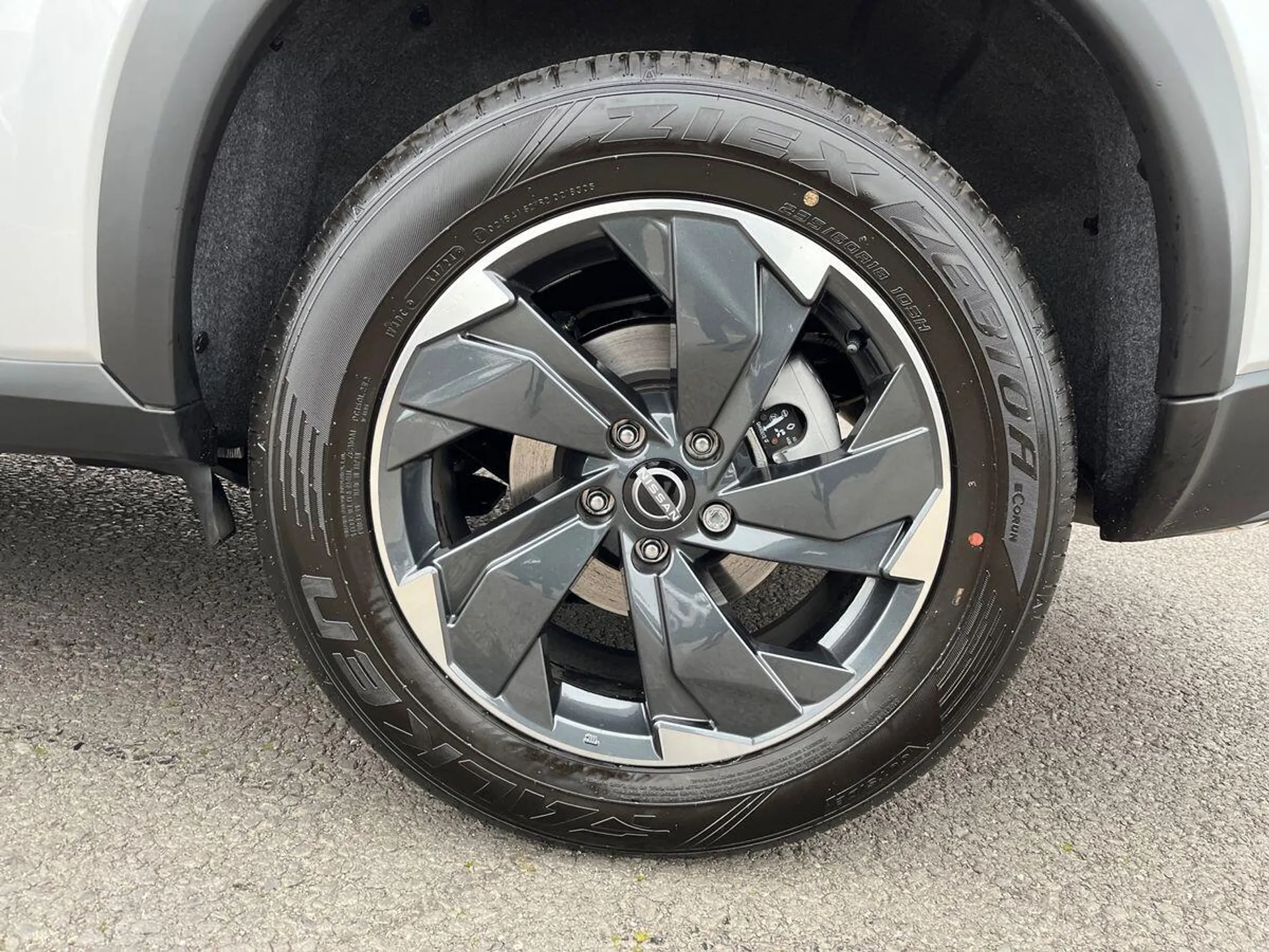 2025 Nissan X-Trail thumbnail 11