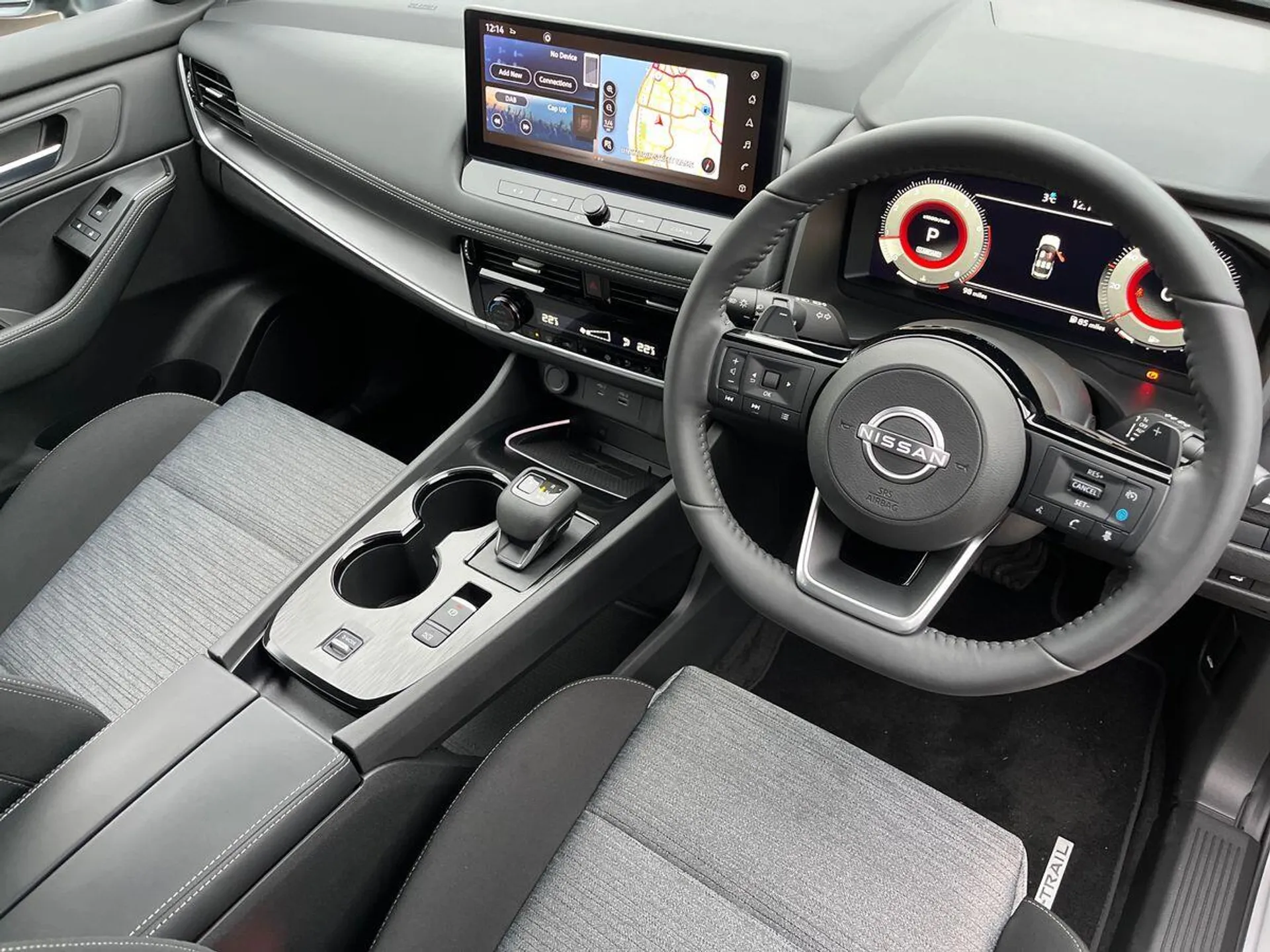 2025 Nissan X-Trail thumbnail 14