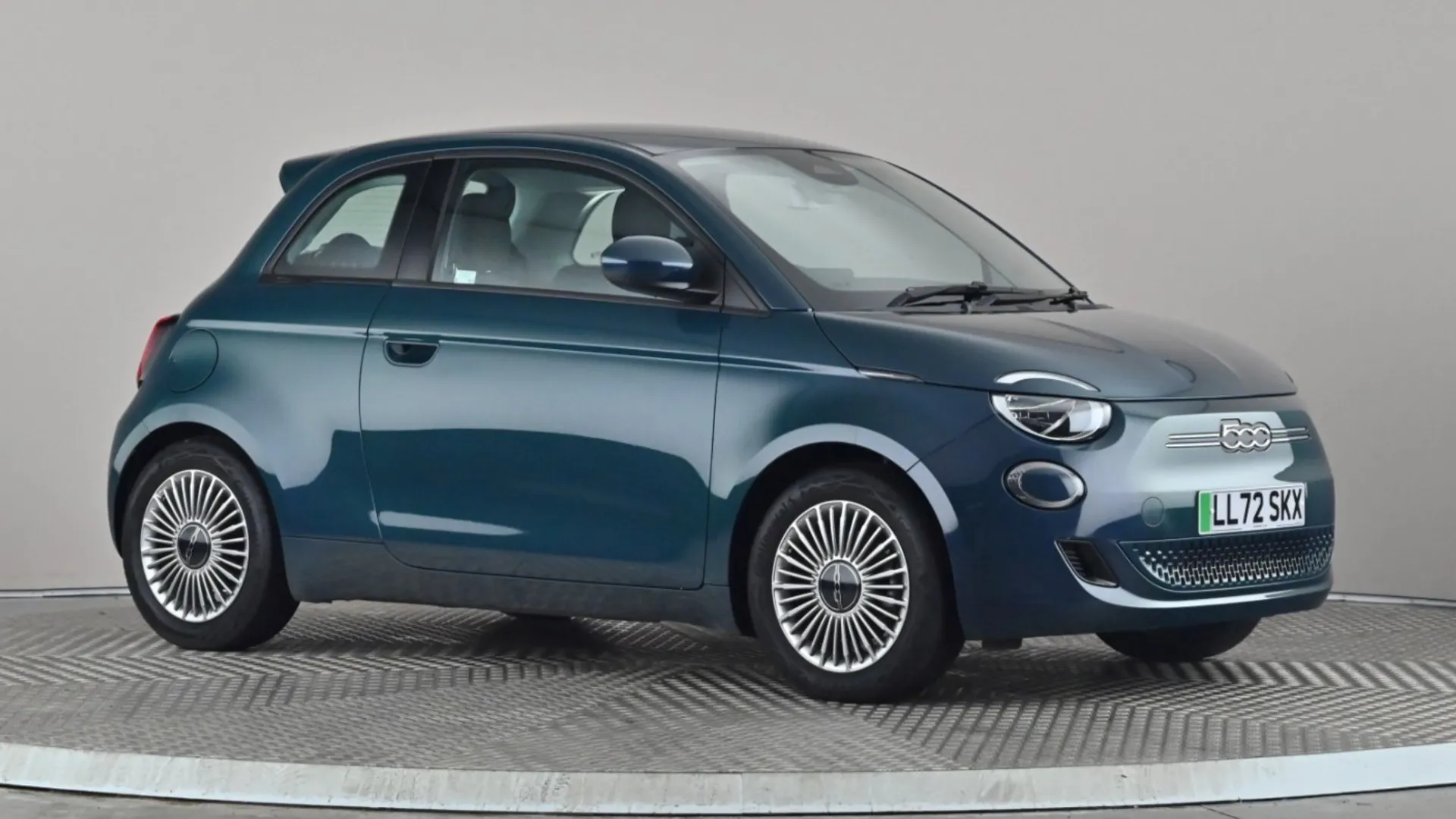 Used Green Fiat 500 87kW Icon 42kWh Auto 2023