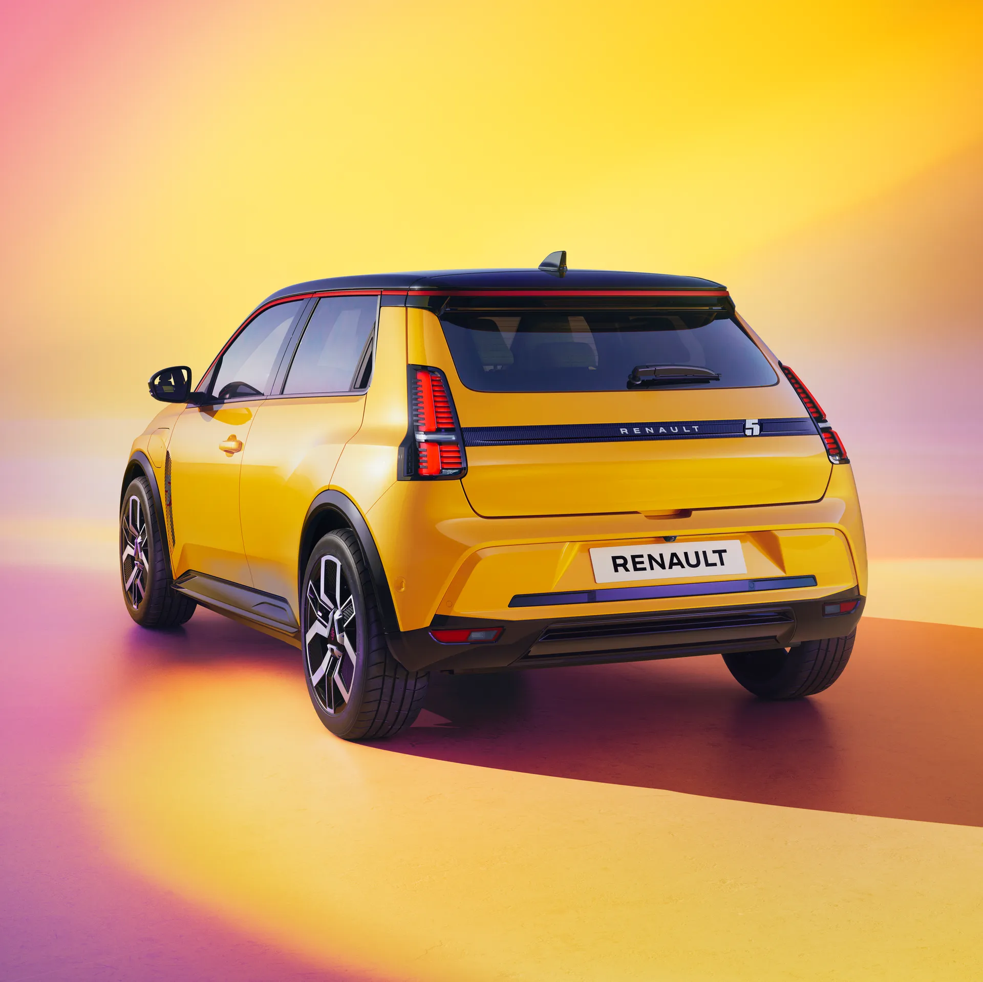  Renault 5 techno comfort range Image #1