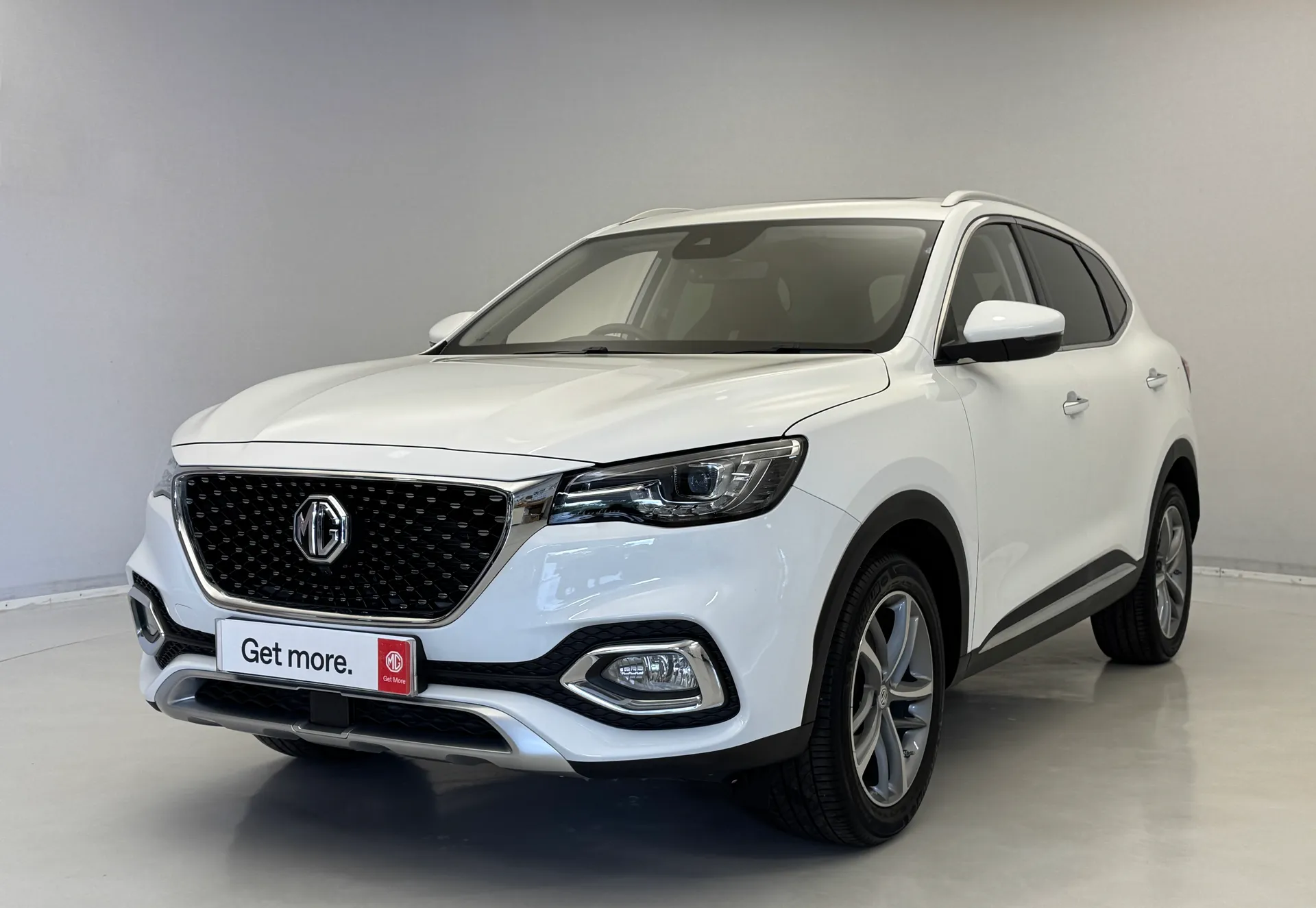 LE72KLV Mg Motor Uk Hs 1.5 T-GDI Exclusive 5dr Image #1