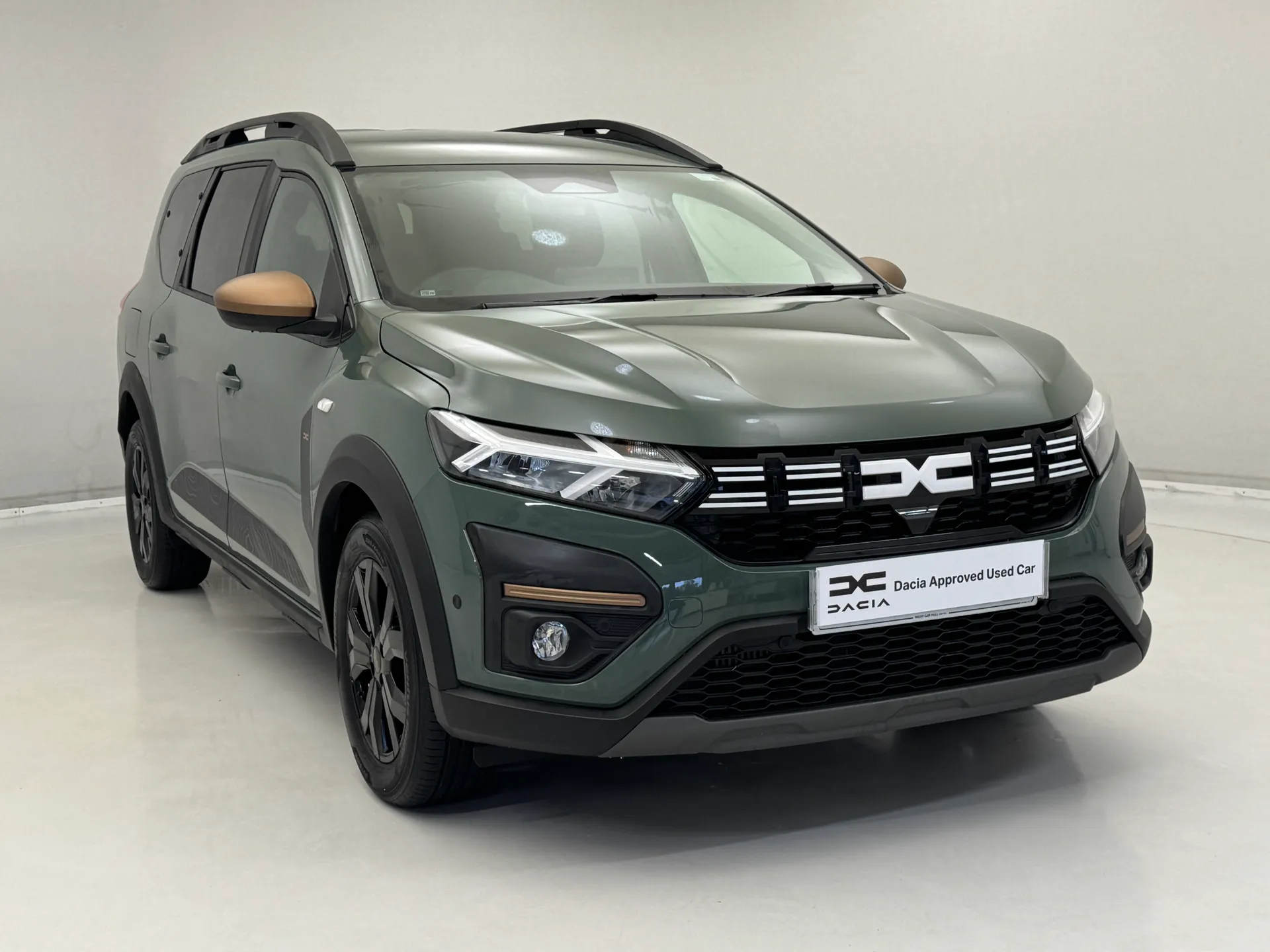 YY74OSL Dacia Jogger 1.0 TCe Extreme 5dr Image #1
