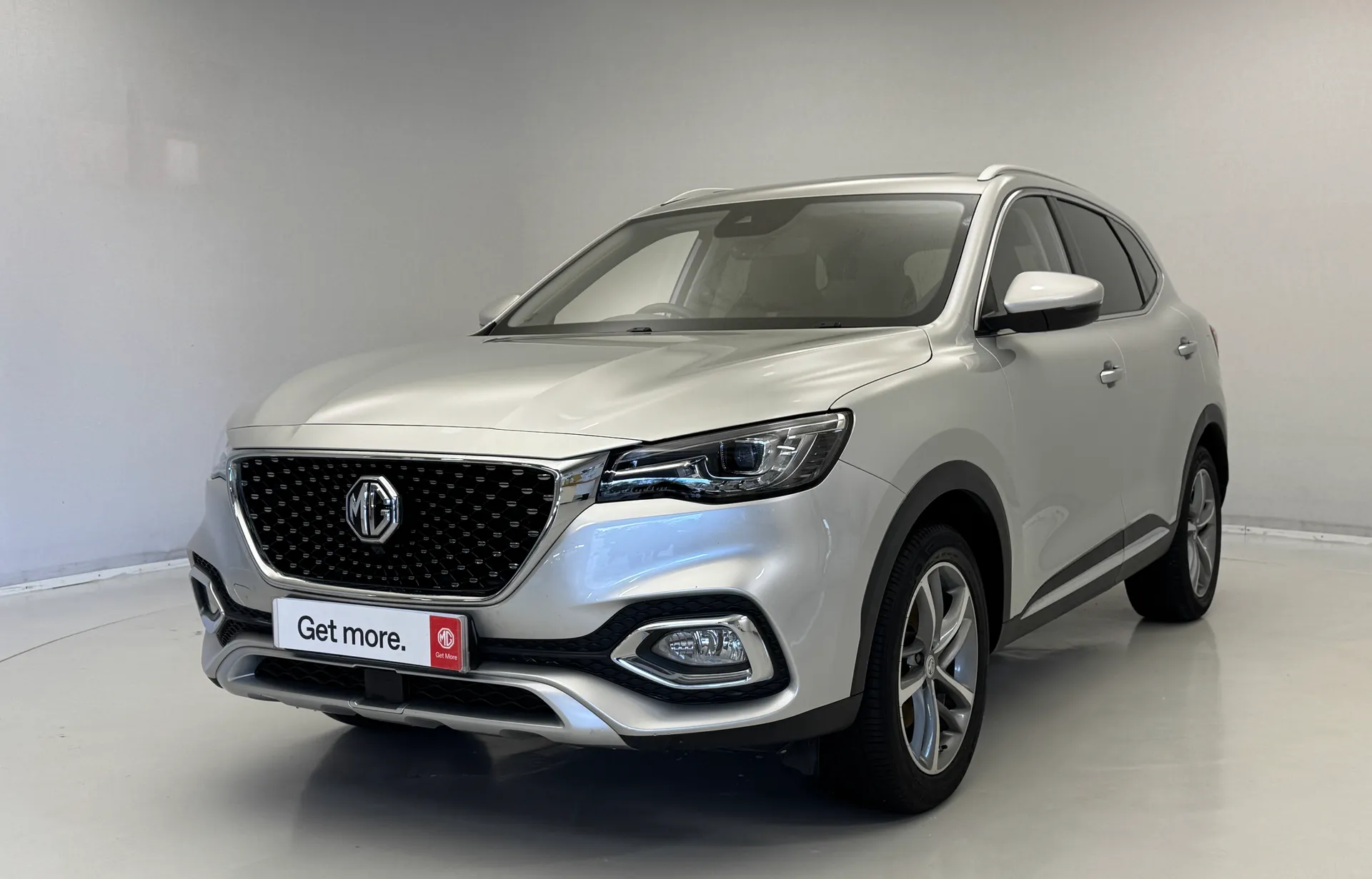 LC23TYH Mg Motor Uk Hs 1.5 T-GDI Exclusive 5dr Image #1