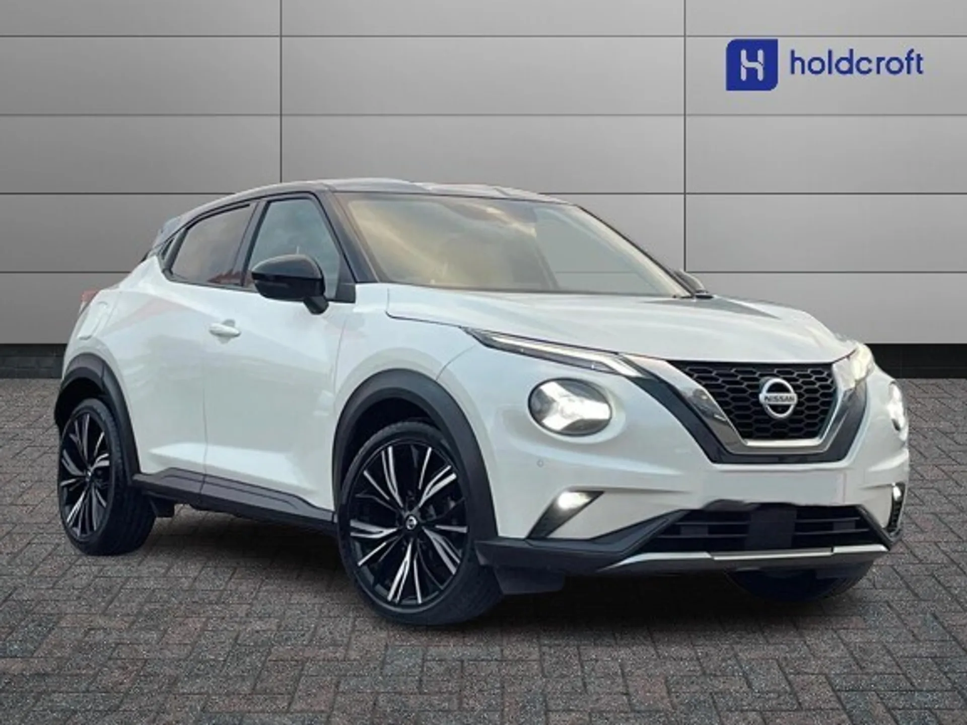 DV21FNO Nissan Juke 1.0 DiG-T 114 Tekna+ 5dr DCT Image #1