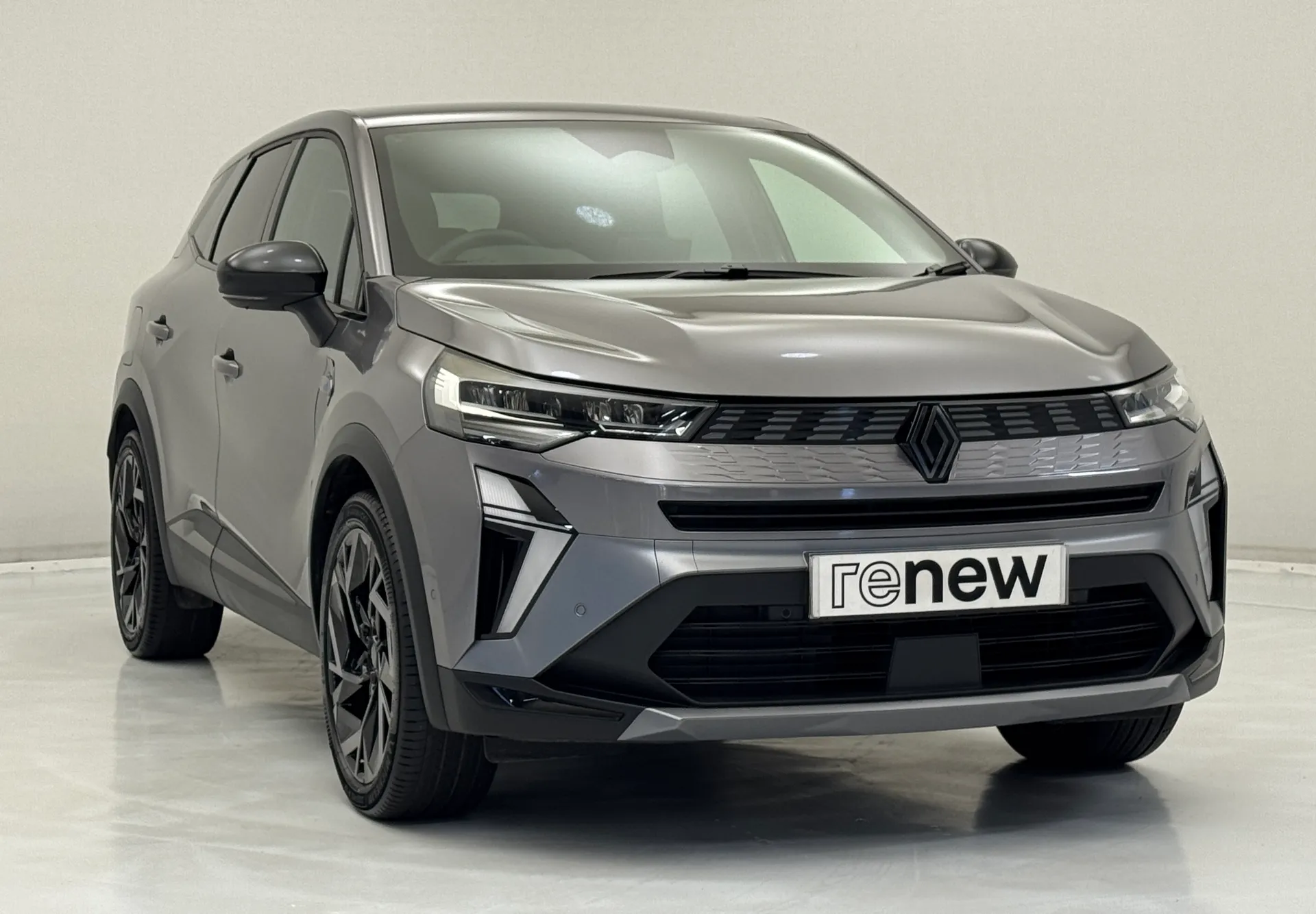 HK74PWJ Renault Symbioz 1.6 E-Tech FHEV 145 Techno Esprit Alpine 5dr Auto Image #1