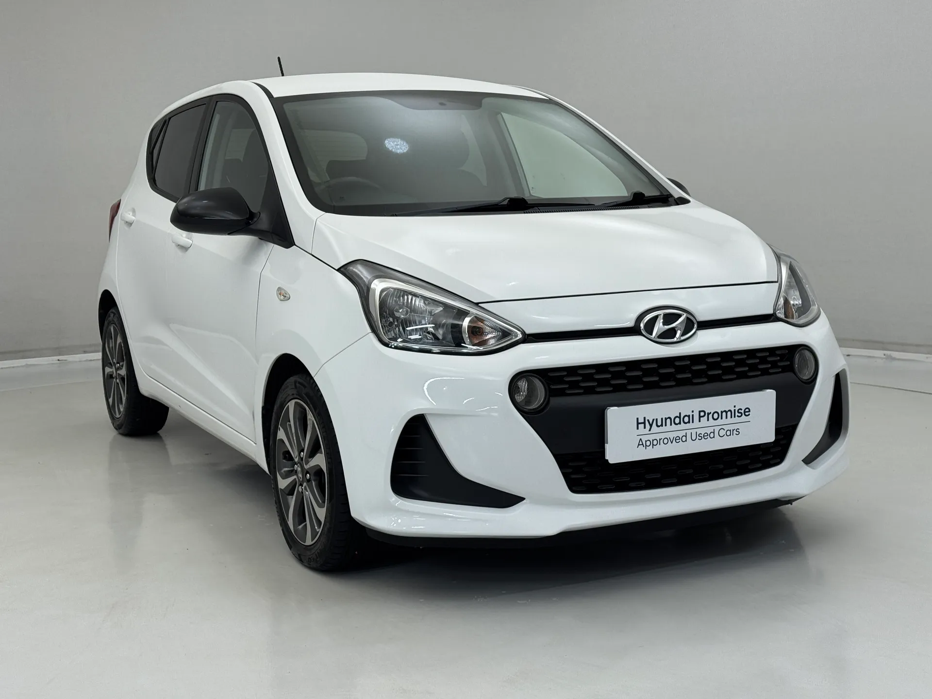 DV19KZW Hyundai i10 1.0 Play 5dr Image #1