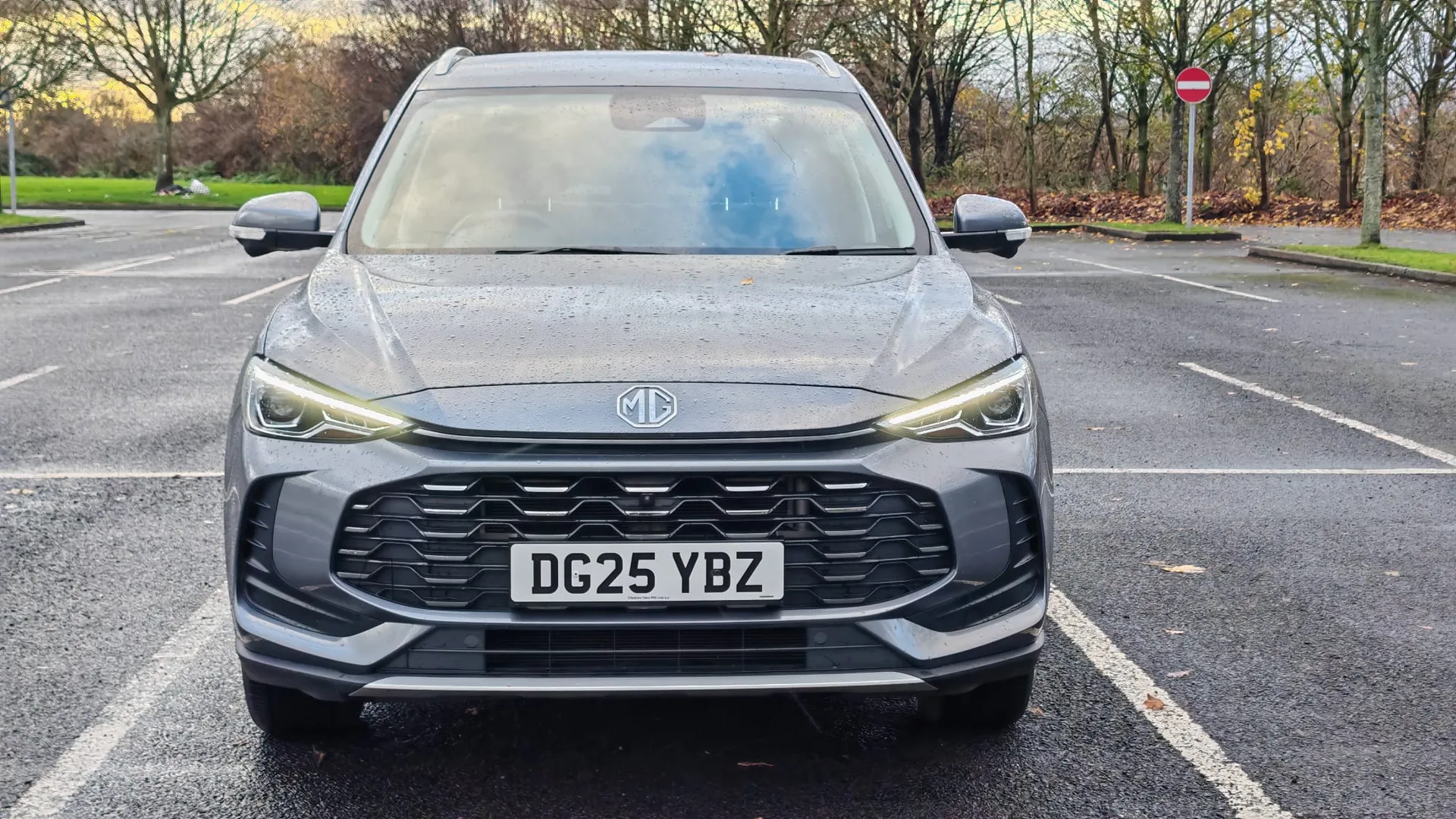 DG25YBZ Mg Motor Uk Zs 1.5 Hybrid+ Trophy 5dr Auto Image #1