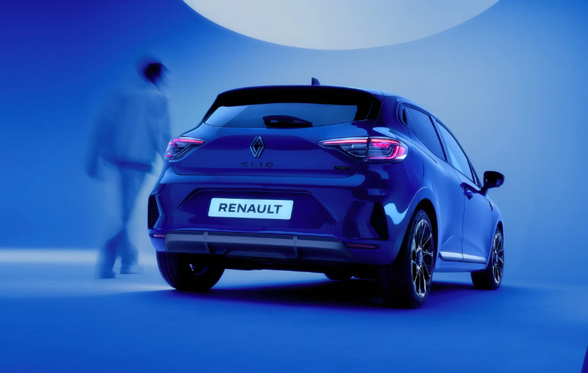  Renault Clio techno+ full hybrid E-Tech 145 Image #1