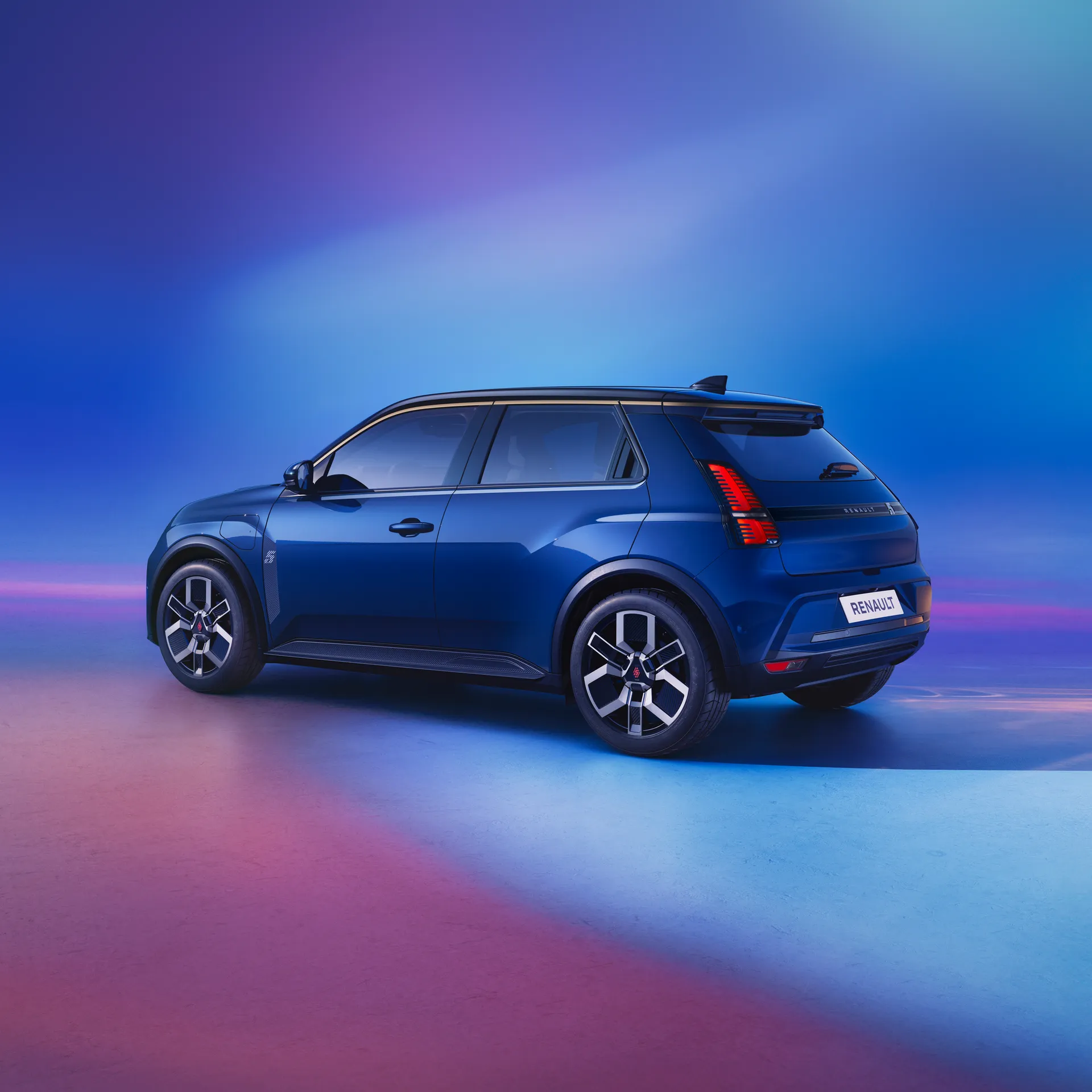  Renault 5 techno comfort range Image #1