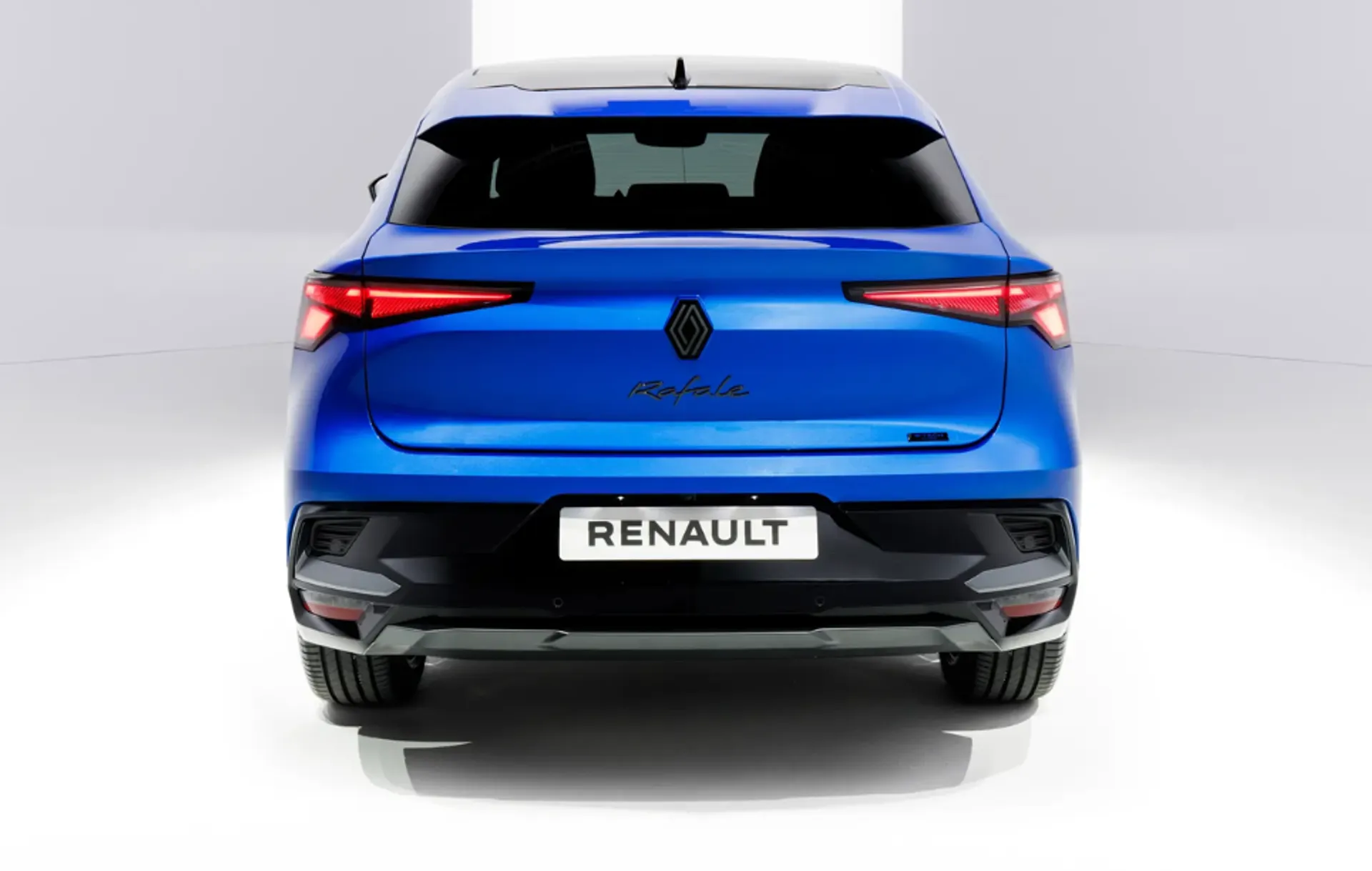  Renault Rafale atelier Alpine E-Tech plug-in hybrid 300 4WD Image #1