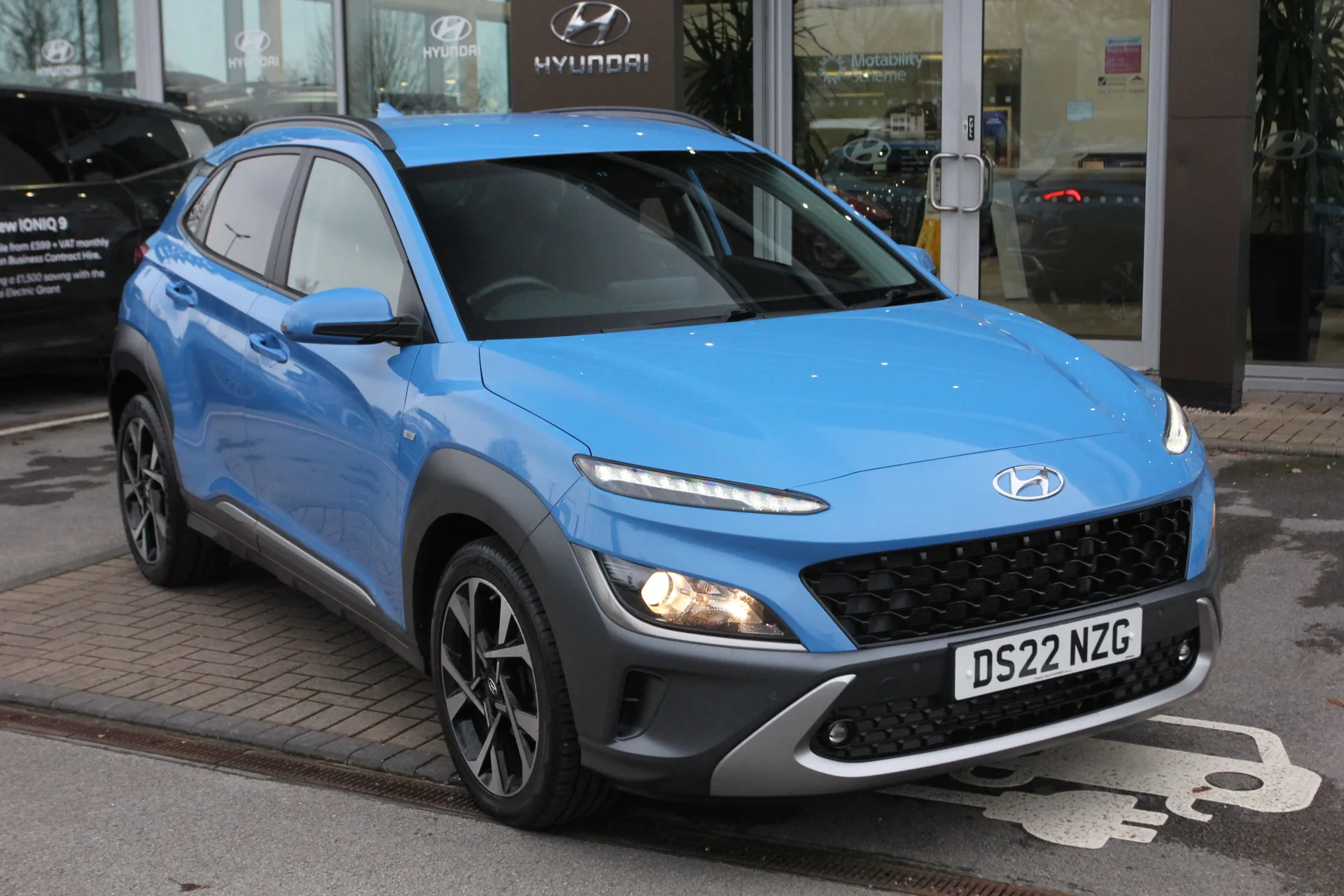 DS22NZG Hyundai Kona 1.0 TGDi 48V MHEV Premium 5dr Image #1