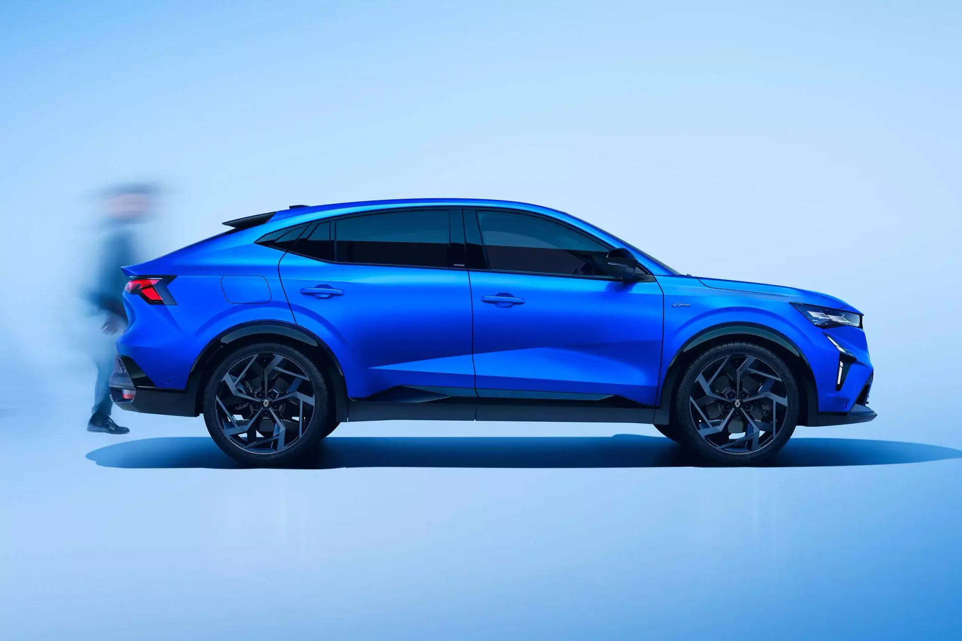  Renault Rafale atelier Alpine E-Tech plug-in hybrid 300 4WD Image #1