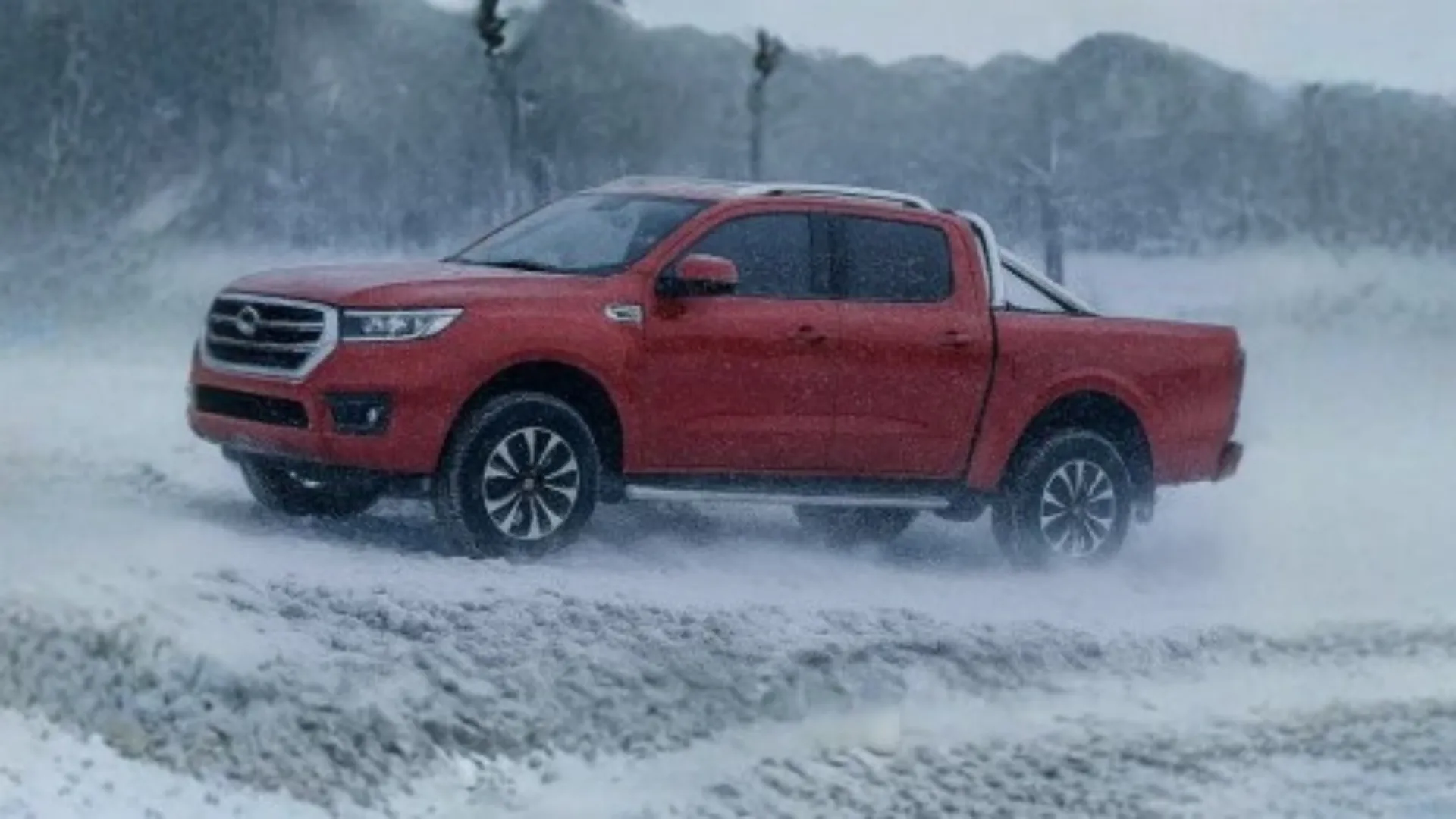  GWM POER300 Lux Image #1