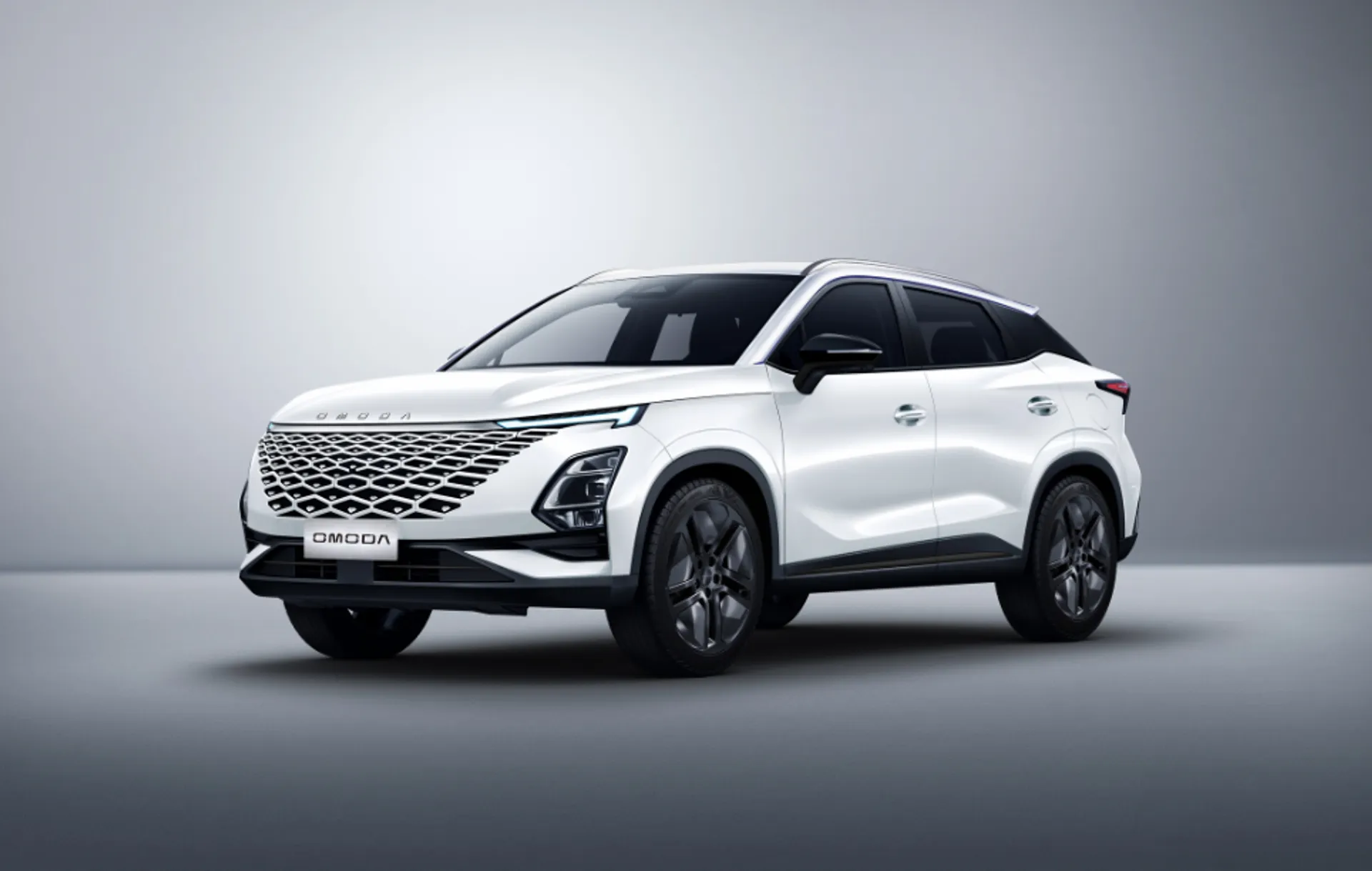 Omoda 5 150KW Knight 61kWh 5dr Image #1
