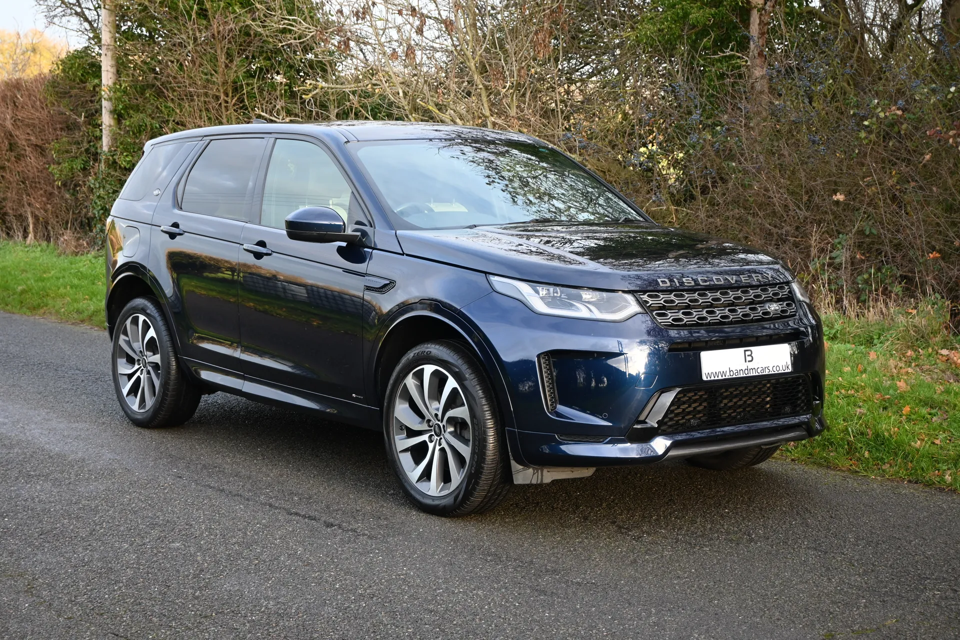 LD70UTT Land Rover Discovery Sport 2.0 D180 R-Dynamic SE 5dr Auto Image #1