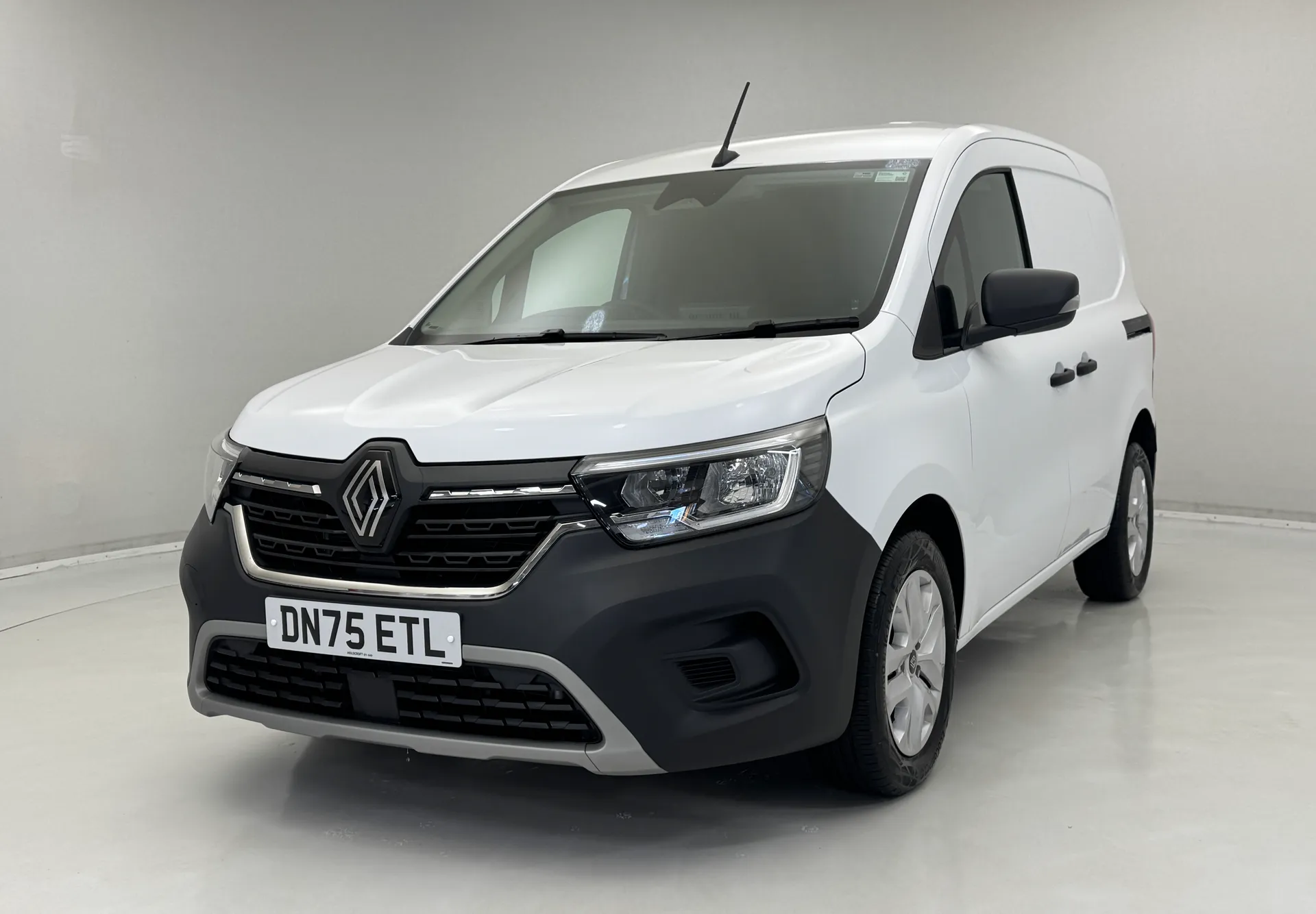 DN75ETL Renault Kangoo ML19 Blue dCi 115 EDC Advance [Safety] Van Image #1