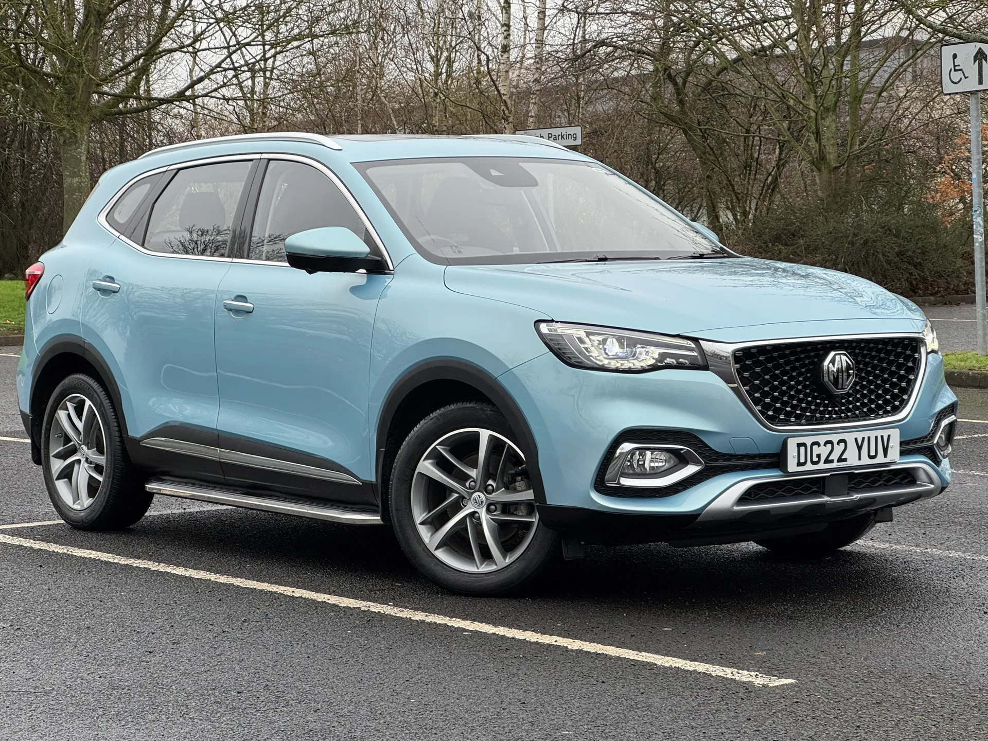 DG22YUV Mg Motor Uk Hs 1.5 T-GDI PHEV Exclusive 5dr Auto Image #1