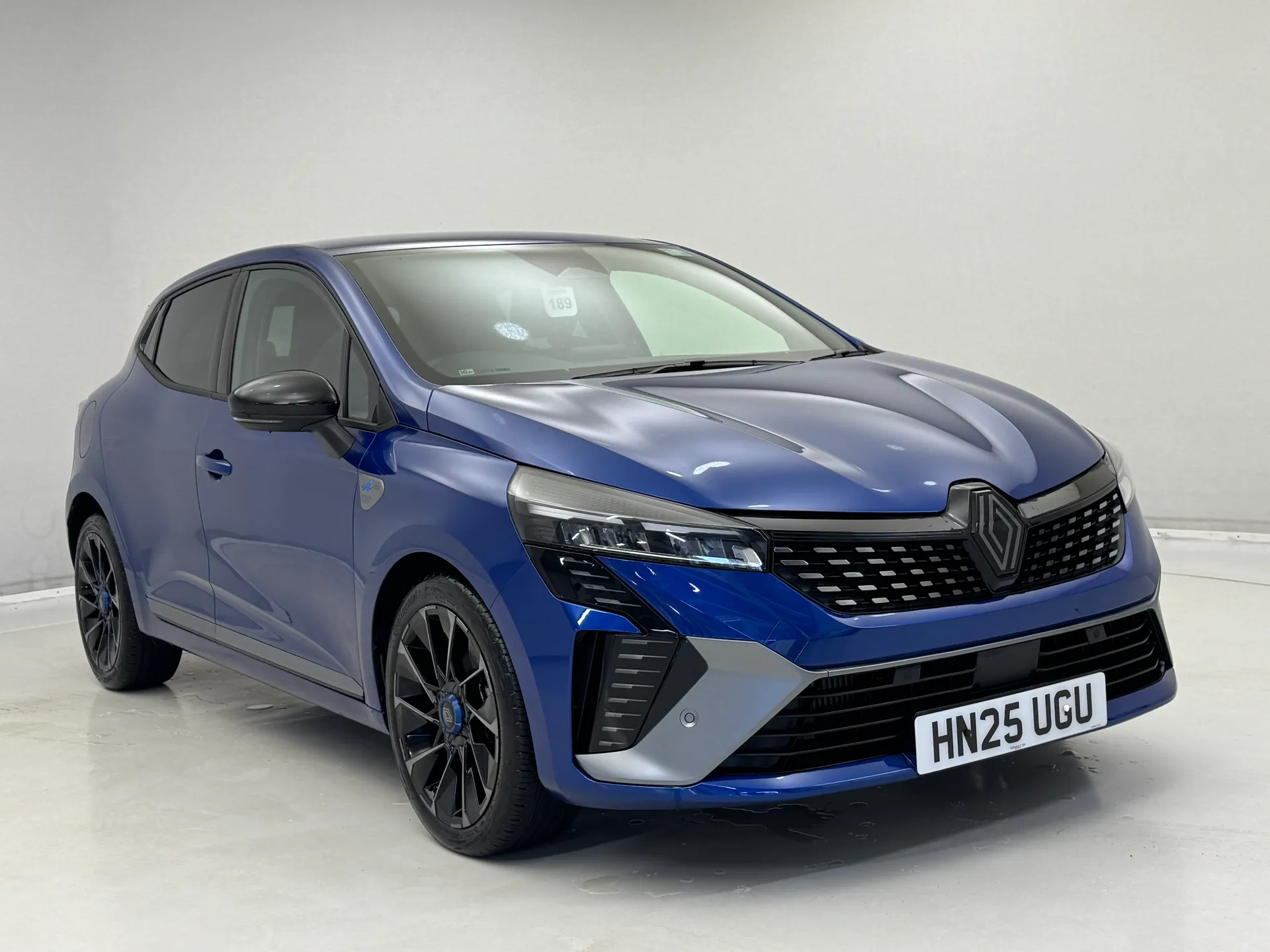 HN25UGU Renault Clio 1.0 TCe 90 Esprit Alpine 5dr Image #1