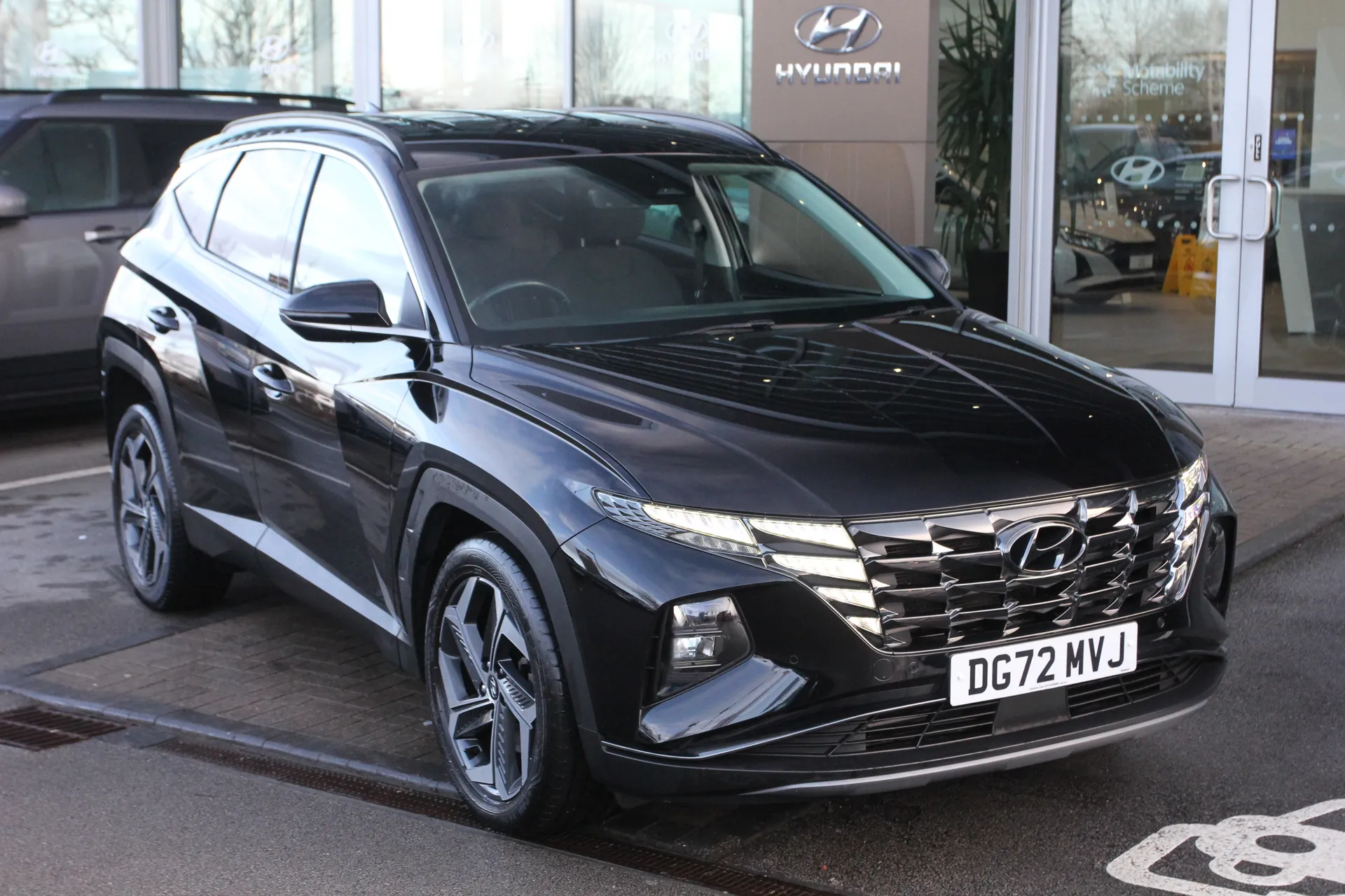 DG72MVJ Hyundai Tucson 1.6 TGDi Hybrid 230 Premium 5dr 2WD Auto Image #1