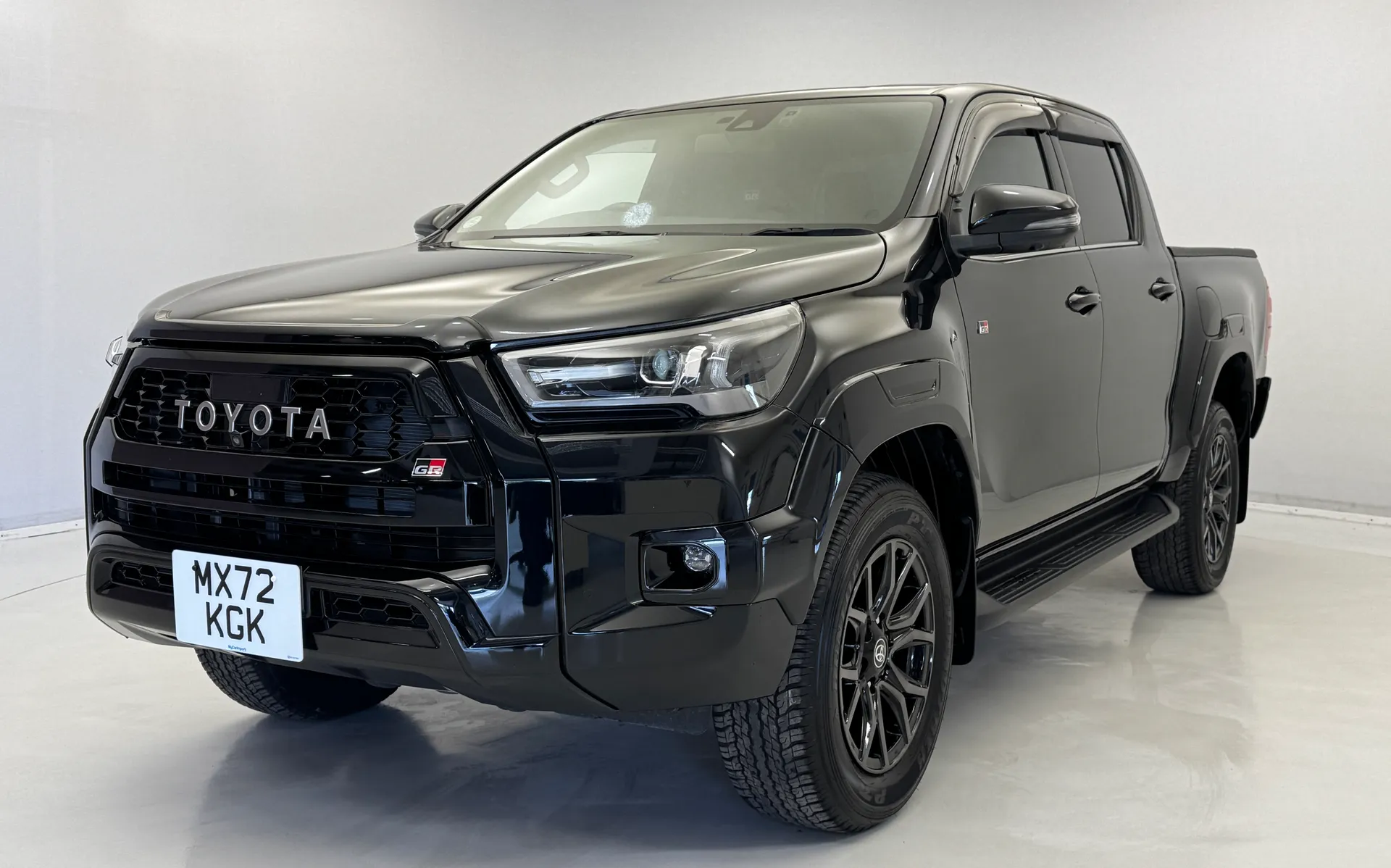 MX72KGK Toyota Hilux GR Sport D/Cab Pick Up 2.8 D-4D Auto Image #1