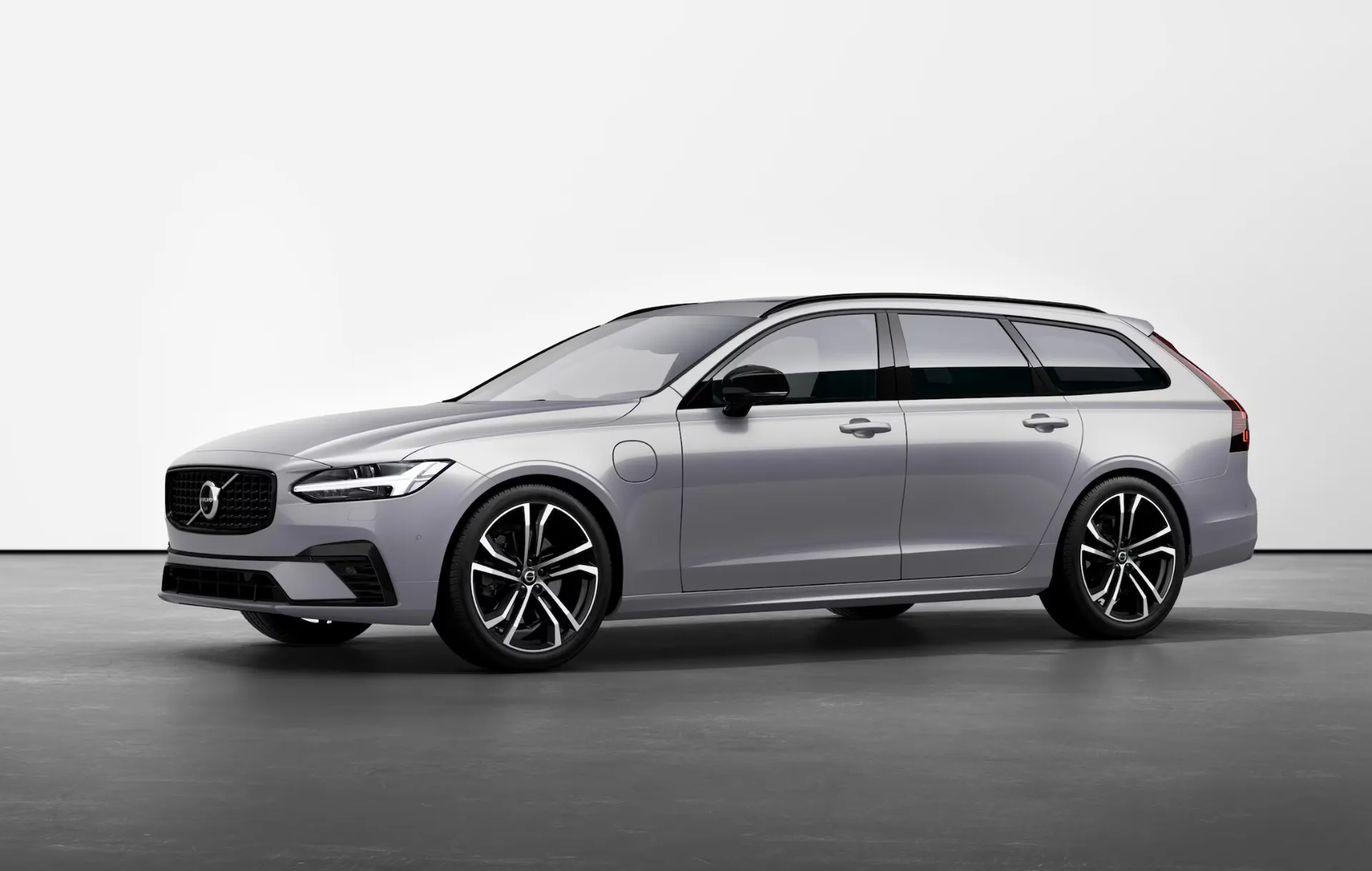  Volvo V90 PLUG-IN HYBRID T8 AWD ULTRA DARK Image #1