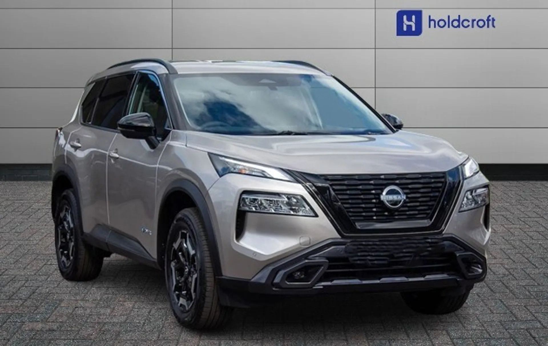 DY25ZCJ Nissan X-Trail 1.5 E-Power E-4orce 213 N-Trek 5dr [7 Seat] Auto Image #1